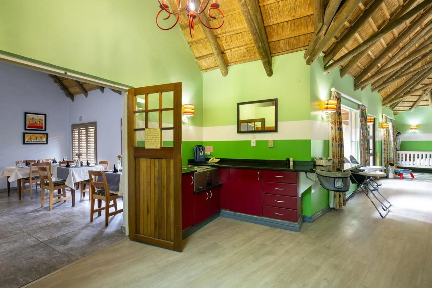 Dining area in Cavern Resort & Spa