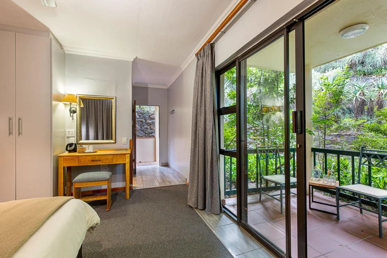 Balcony/Terrace in Cavern Resort & Spa