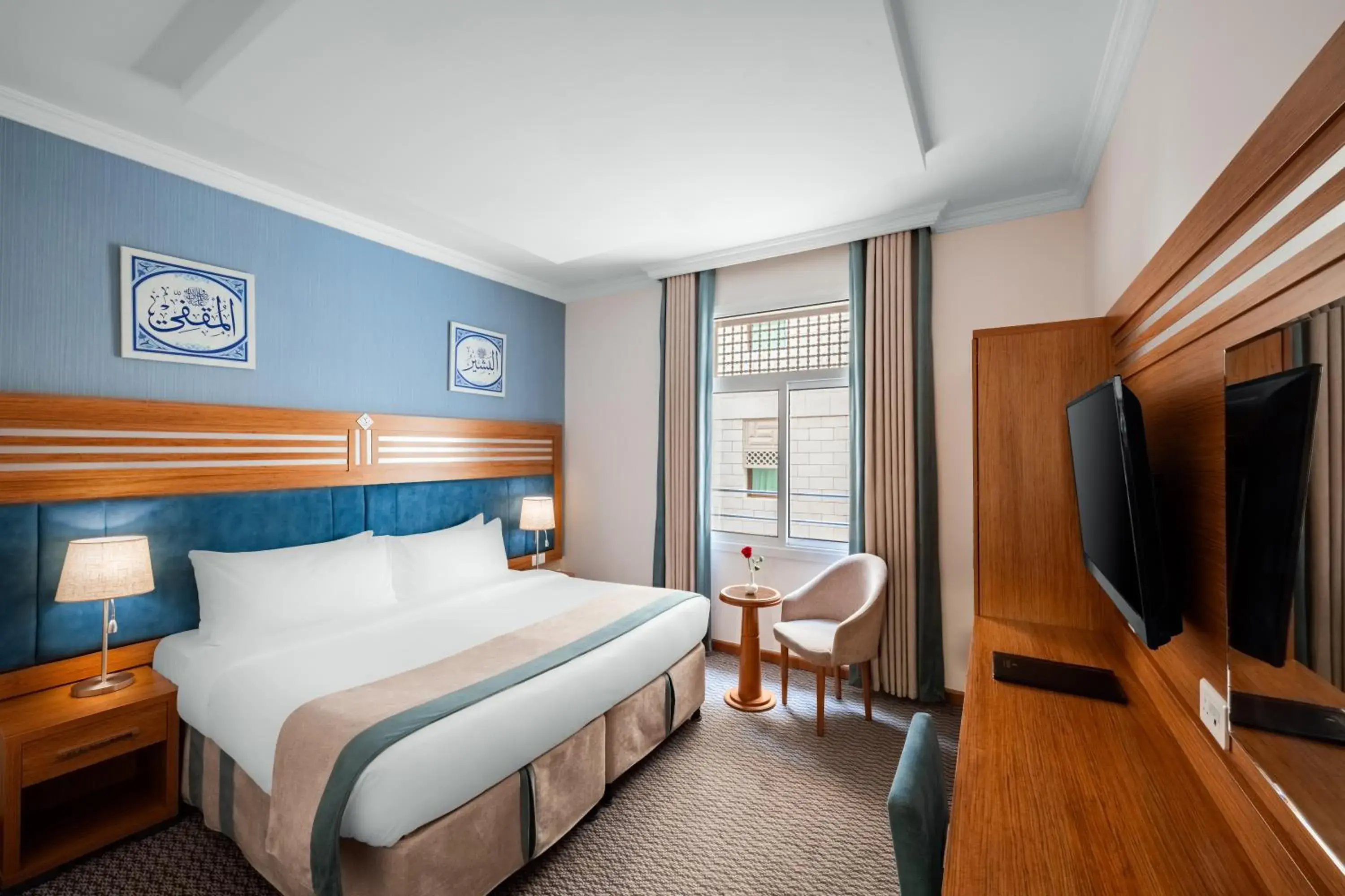 Twin Room with City View in Tulip Inn Al Daar Rawafid Twin Room with City View in Tulip Inn Al Daar Rawafid