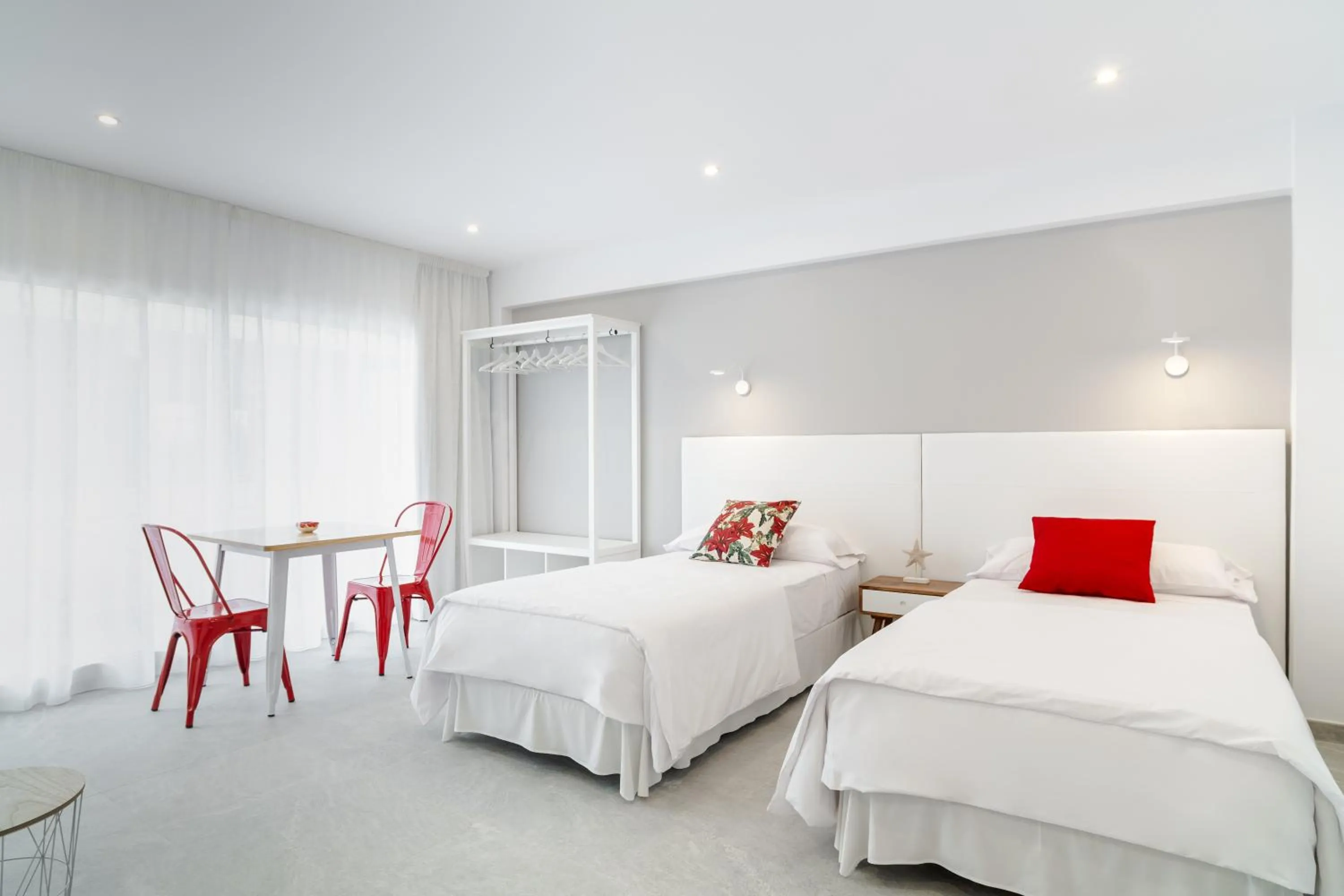 Bed in INNER Kompas Palmanova "Adults Only"