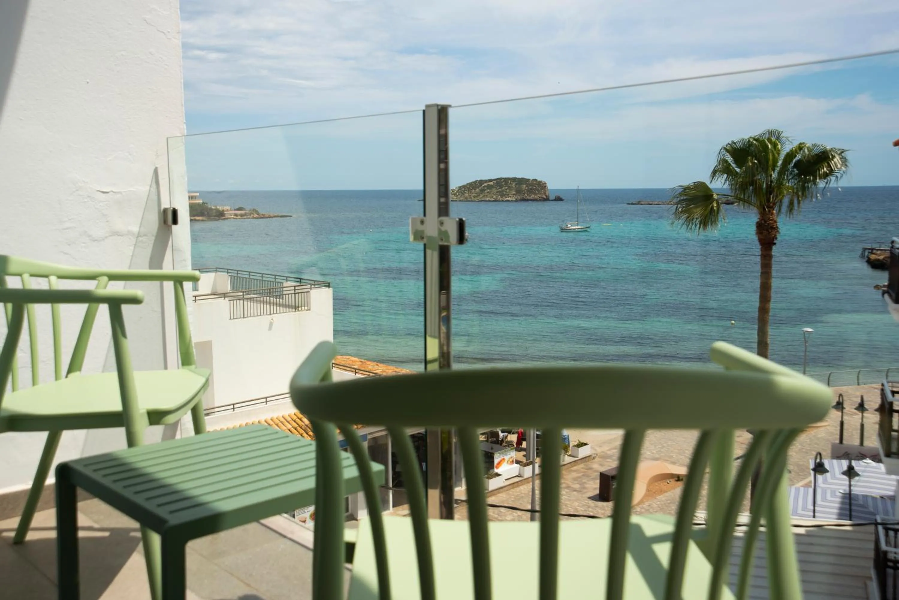 Balcony/Terrace in Hostal Mar y Huerta