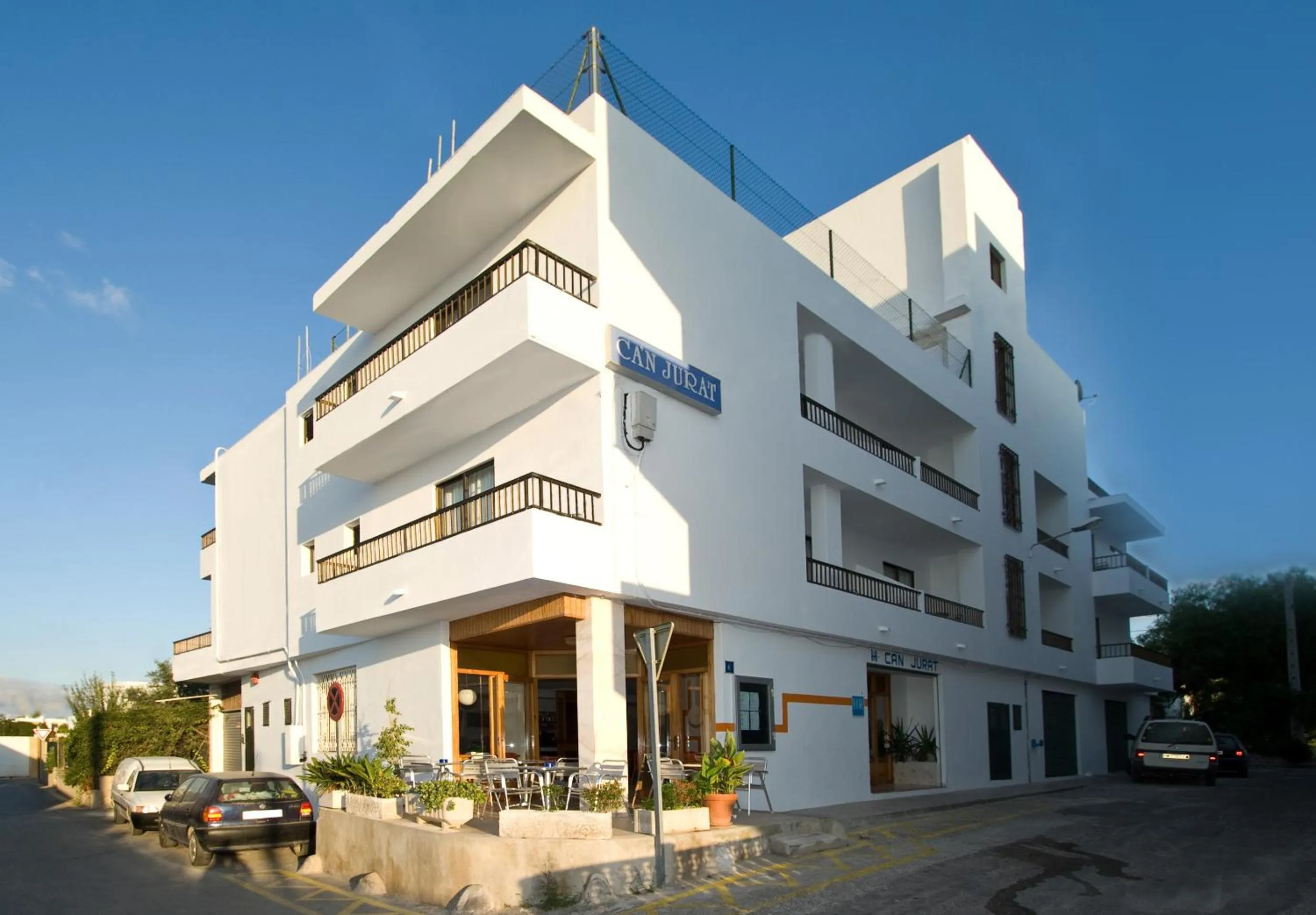 Facade/entrance in Can Jurat