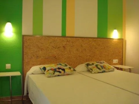 Photo of the whole room, Bed in Can Jurat