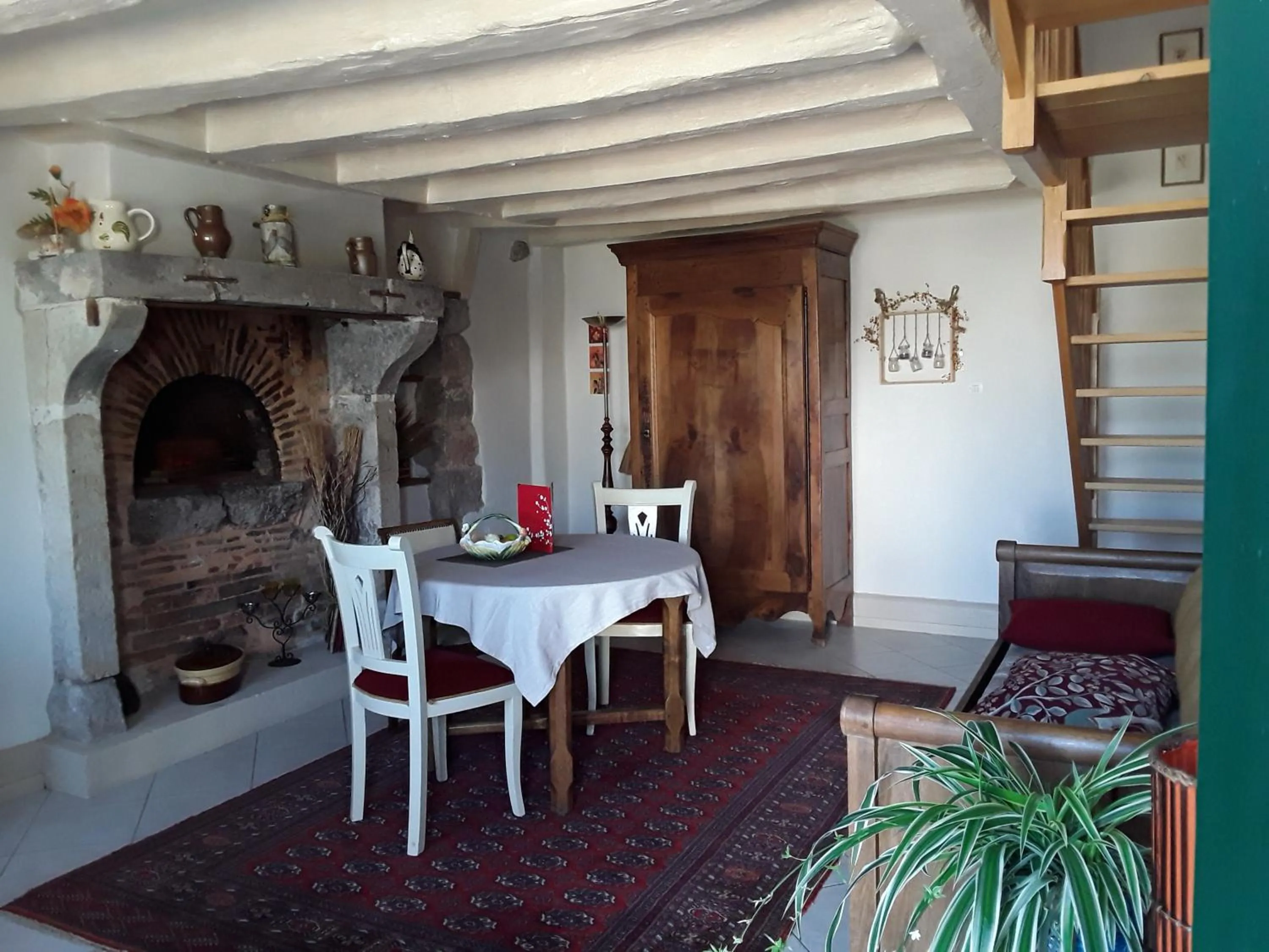 Living room in La Belvinière Chambres et table d'hôtes
