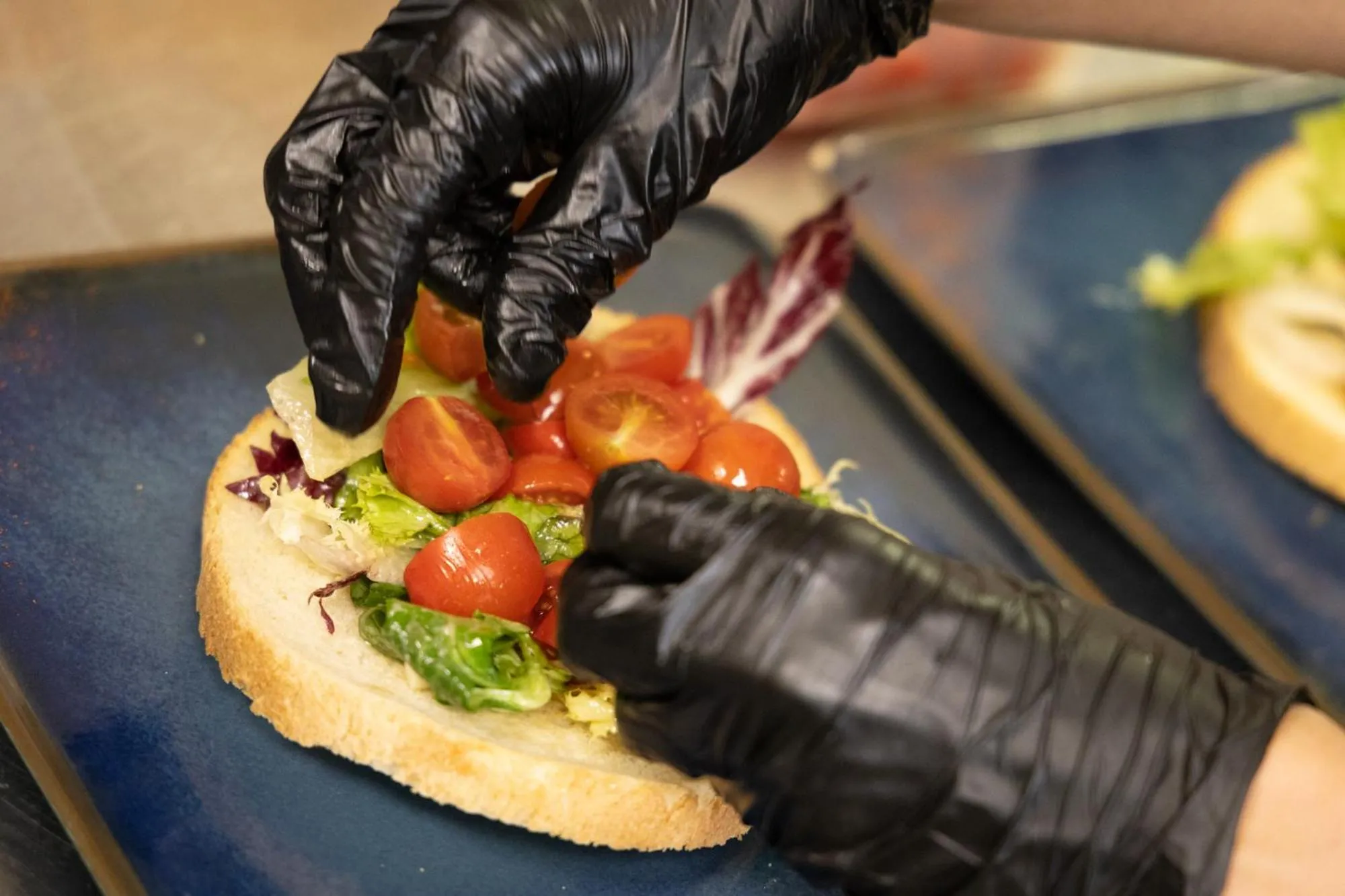 Restaurant/places to eat in The Originals Boutique, Hotel l'Occitan, Aubagne