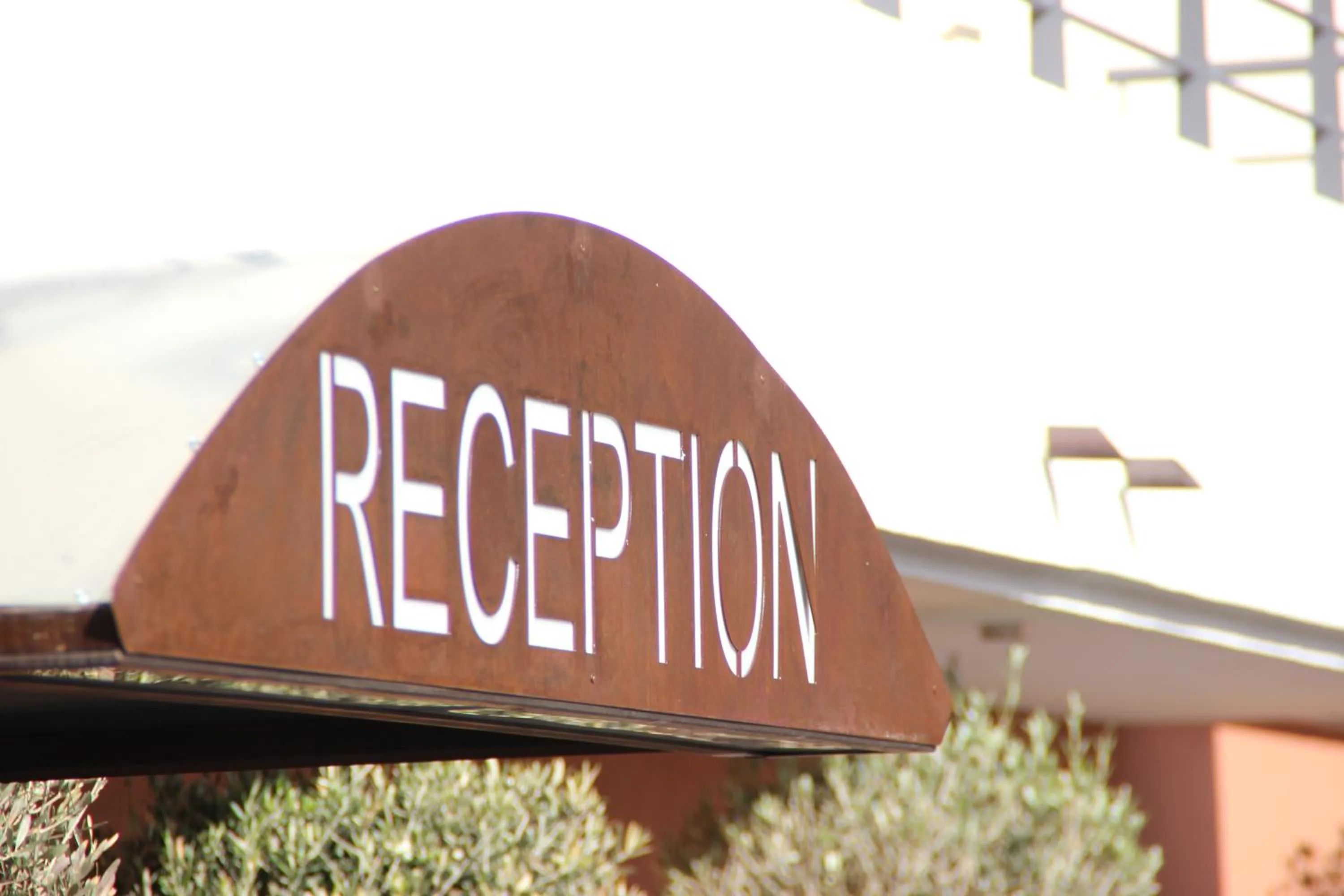 Facade/entrance in The Originals Boutique, Hotel l'Occitan, Aubagne