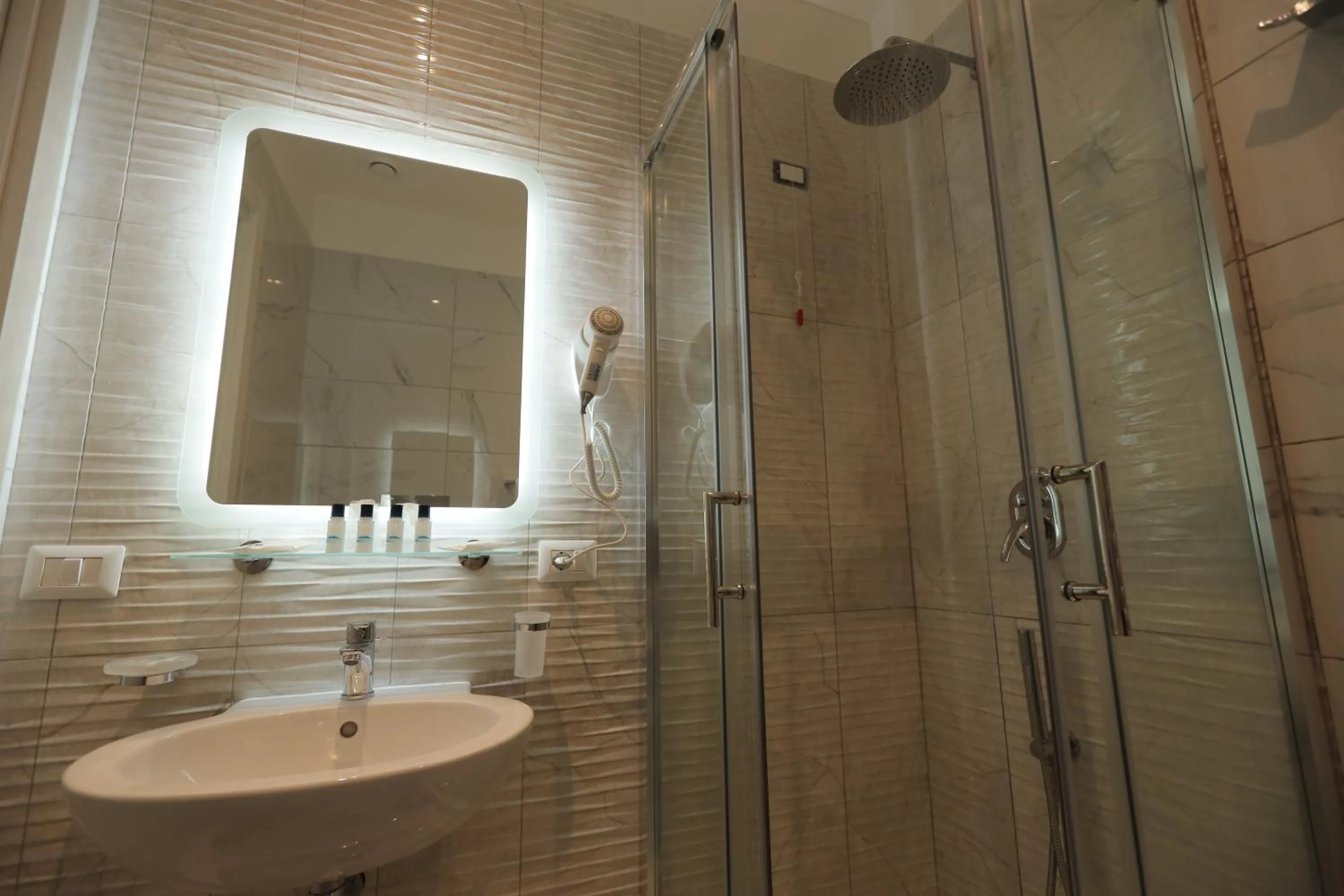 Bathroom in Garibaldi Suite