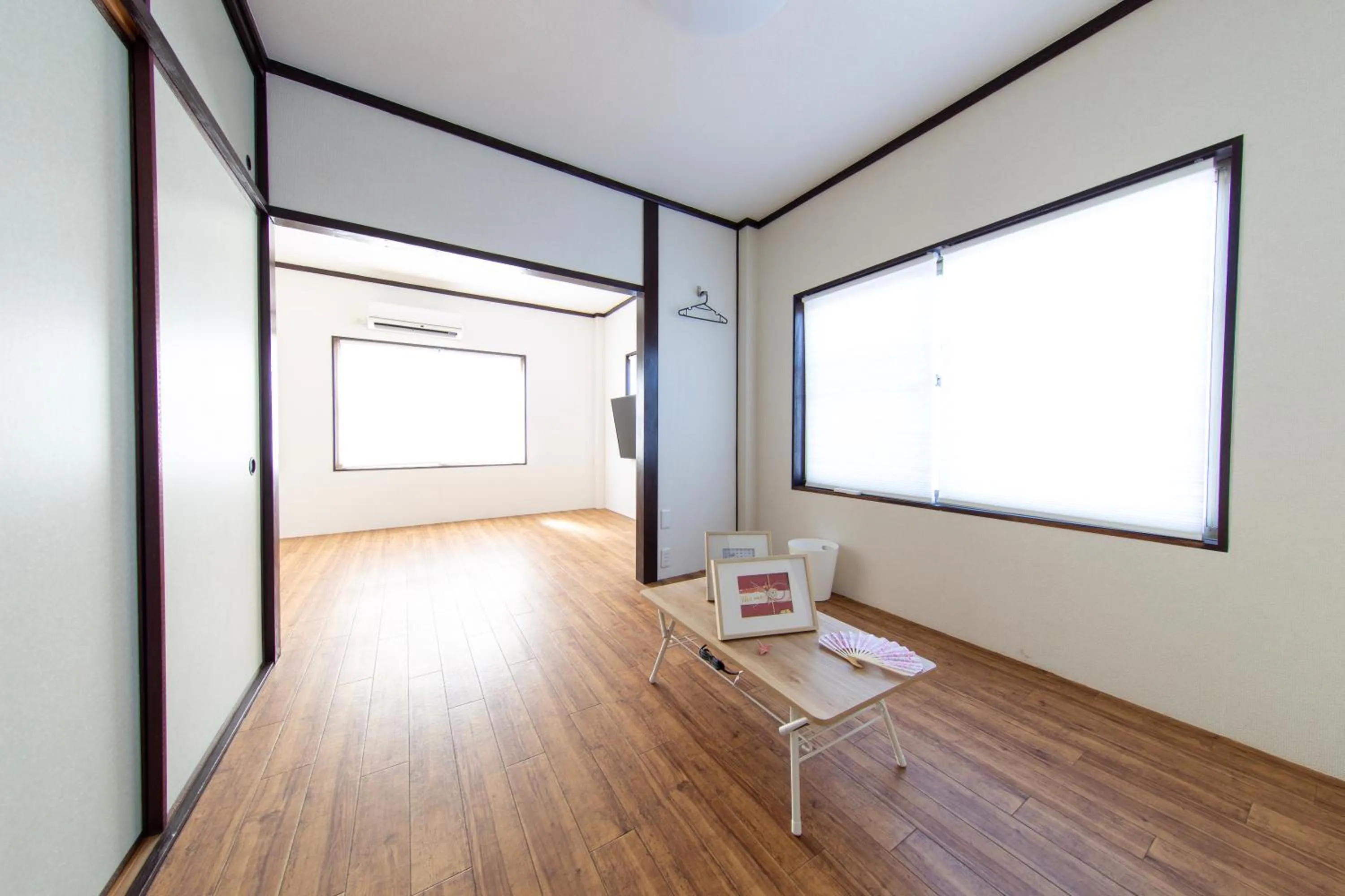 Guest House GORILLA!