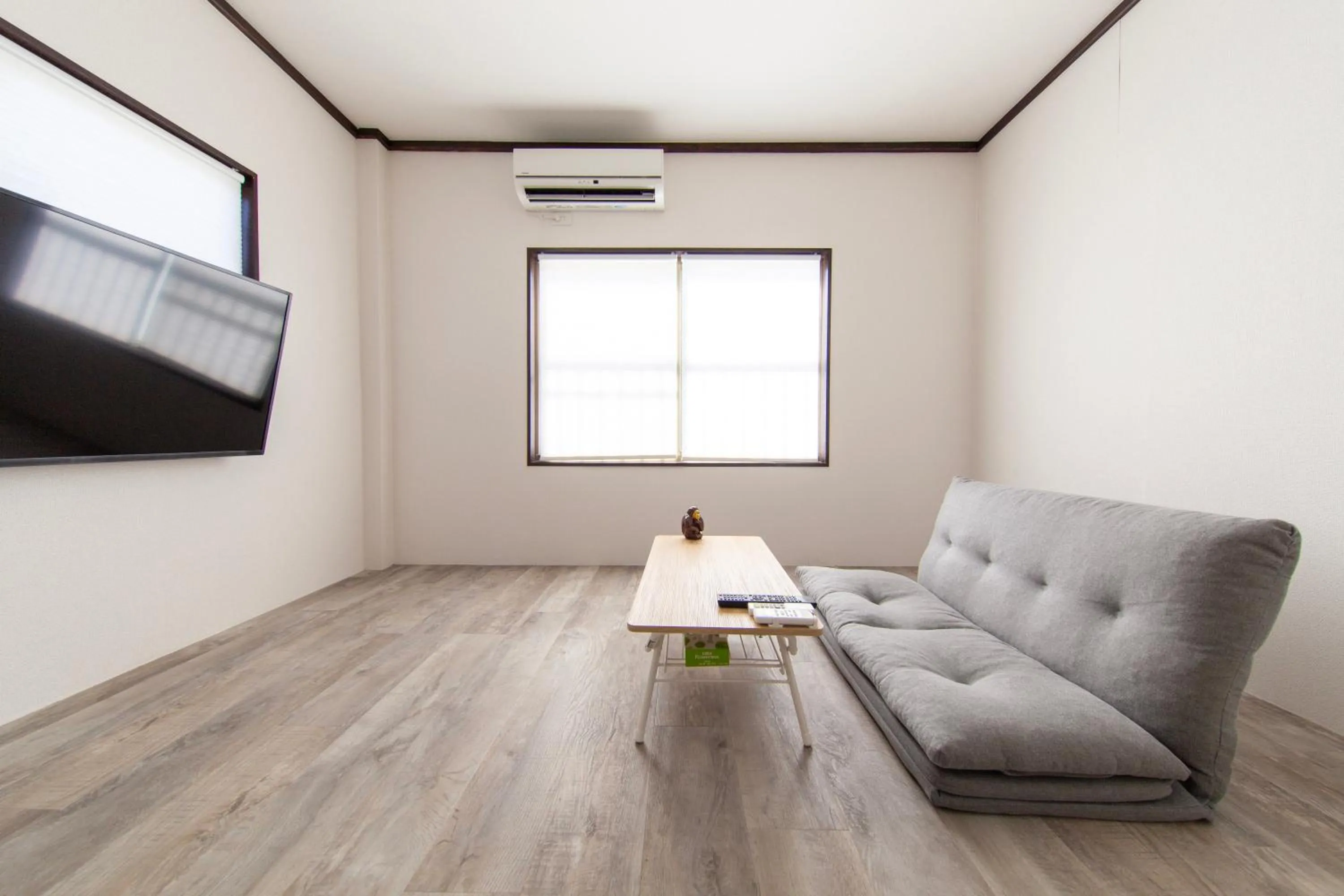 Guest House GORILLA!