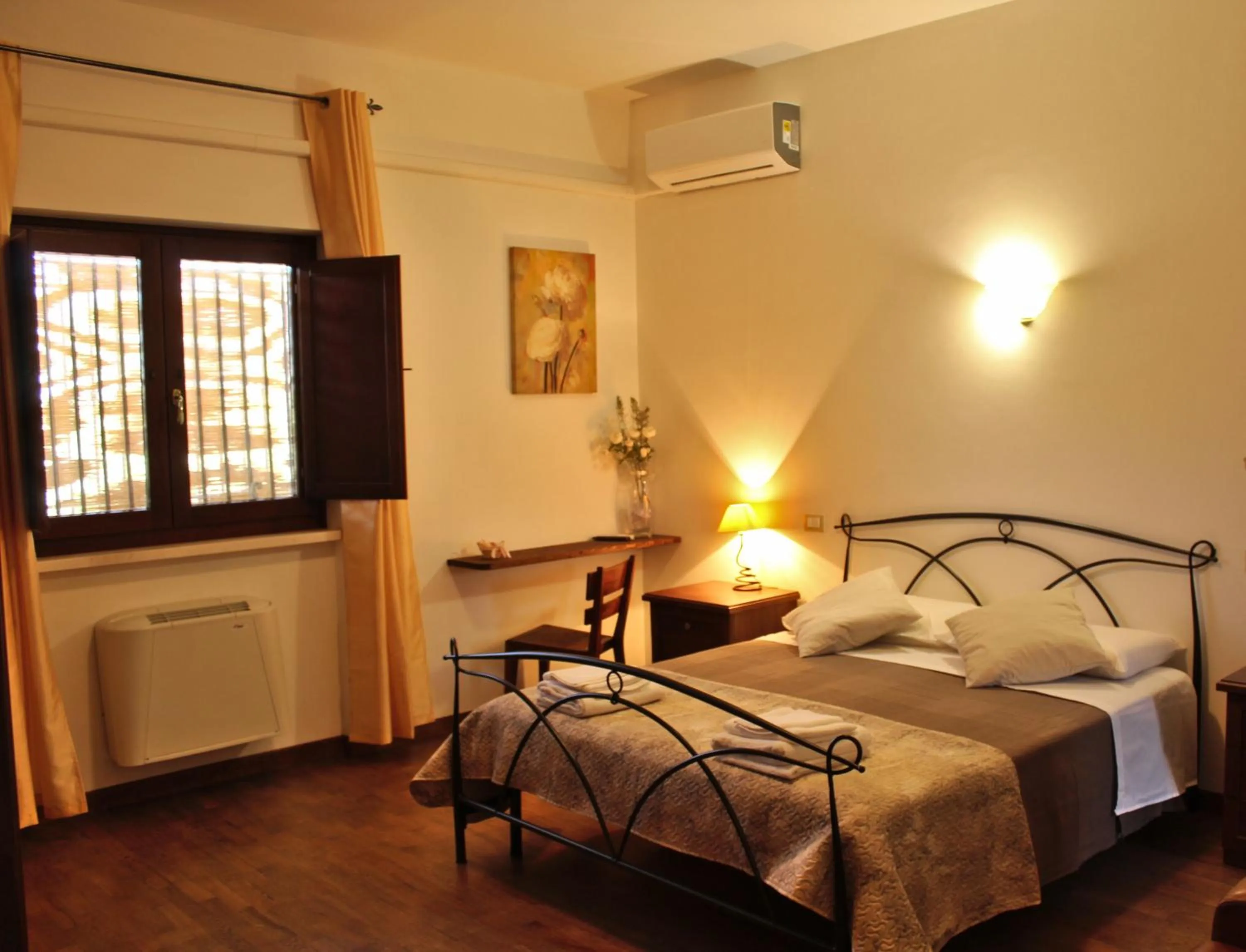 Bedroom, Bed in B&B La Masseria del '700