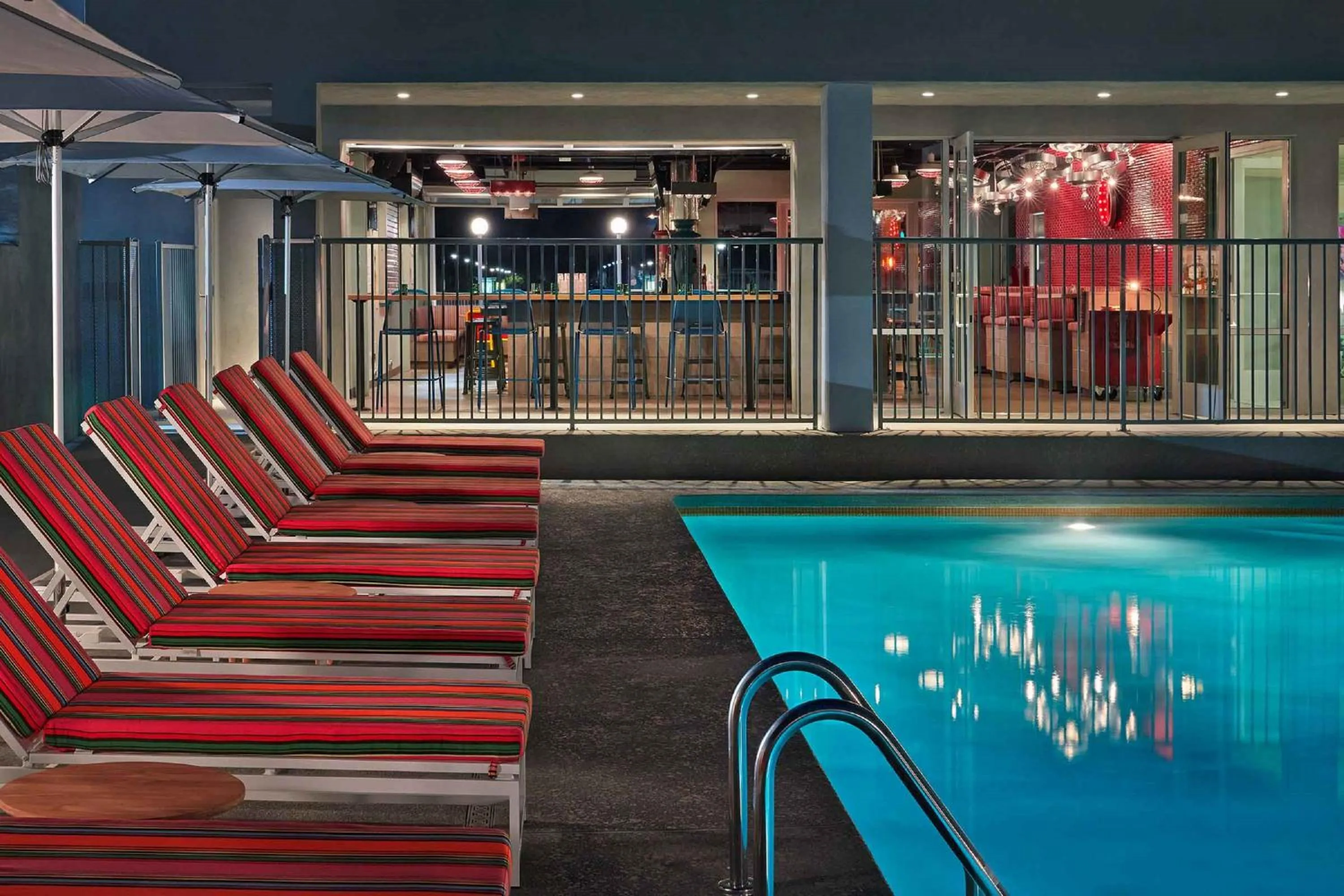 Swimming pool in Graduate by Hilton Tempe