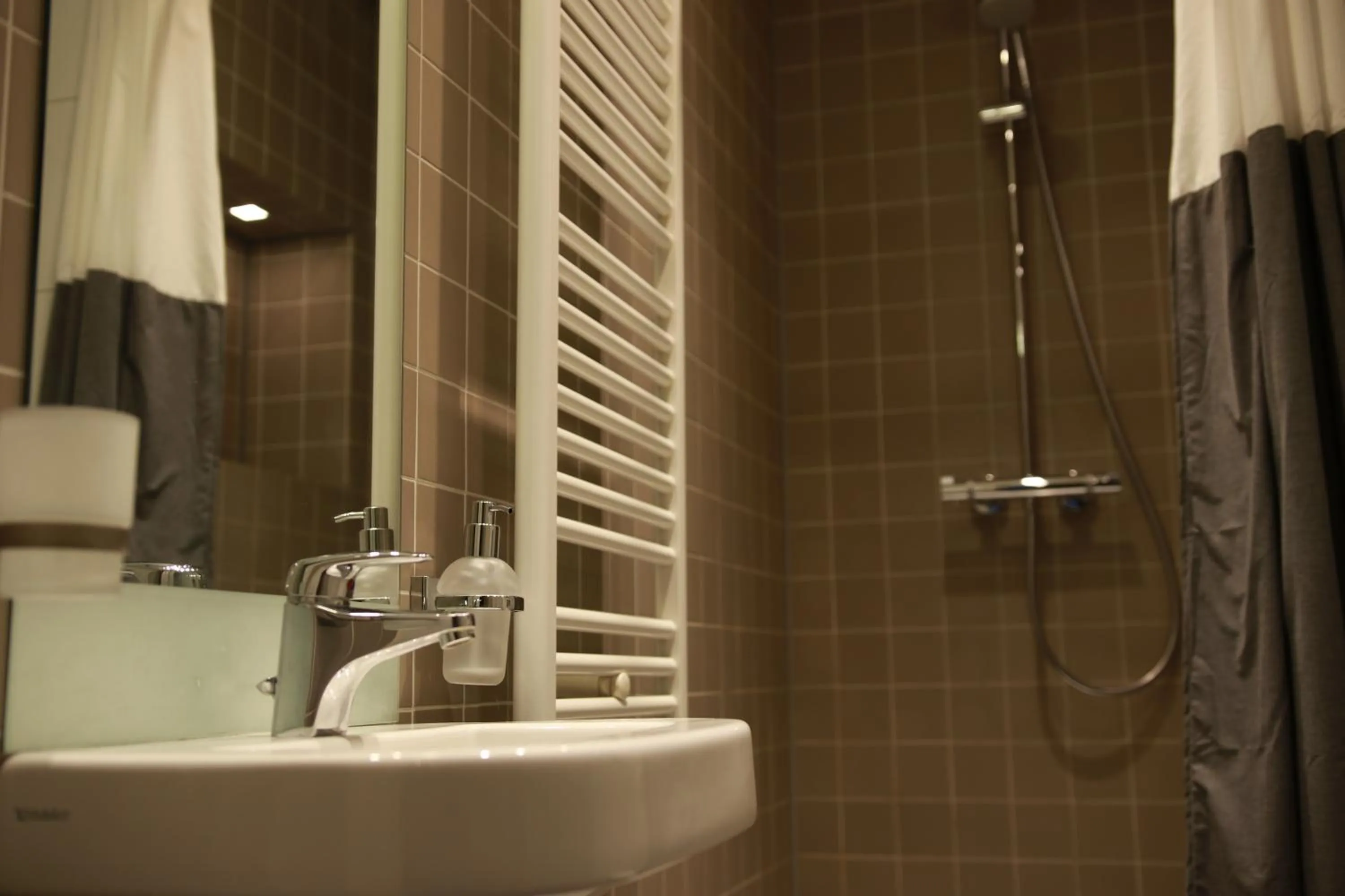 Property building in Amsterdam Canal Hotel