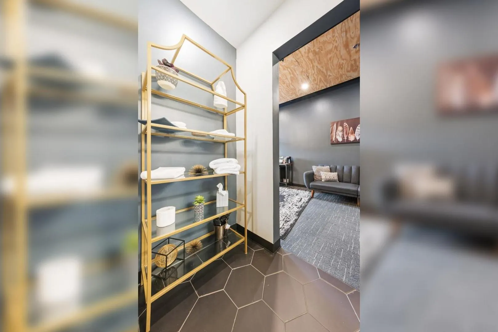 Property building, Bed in Indigo Pass Boutique Hotel