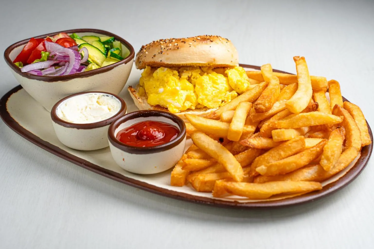 Restaurant/places to eat in The Armon Stamford Hotel & Conference Center