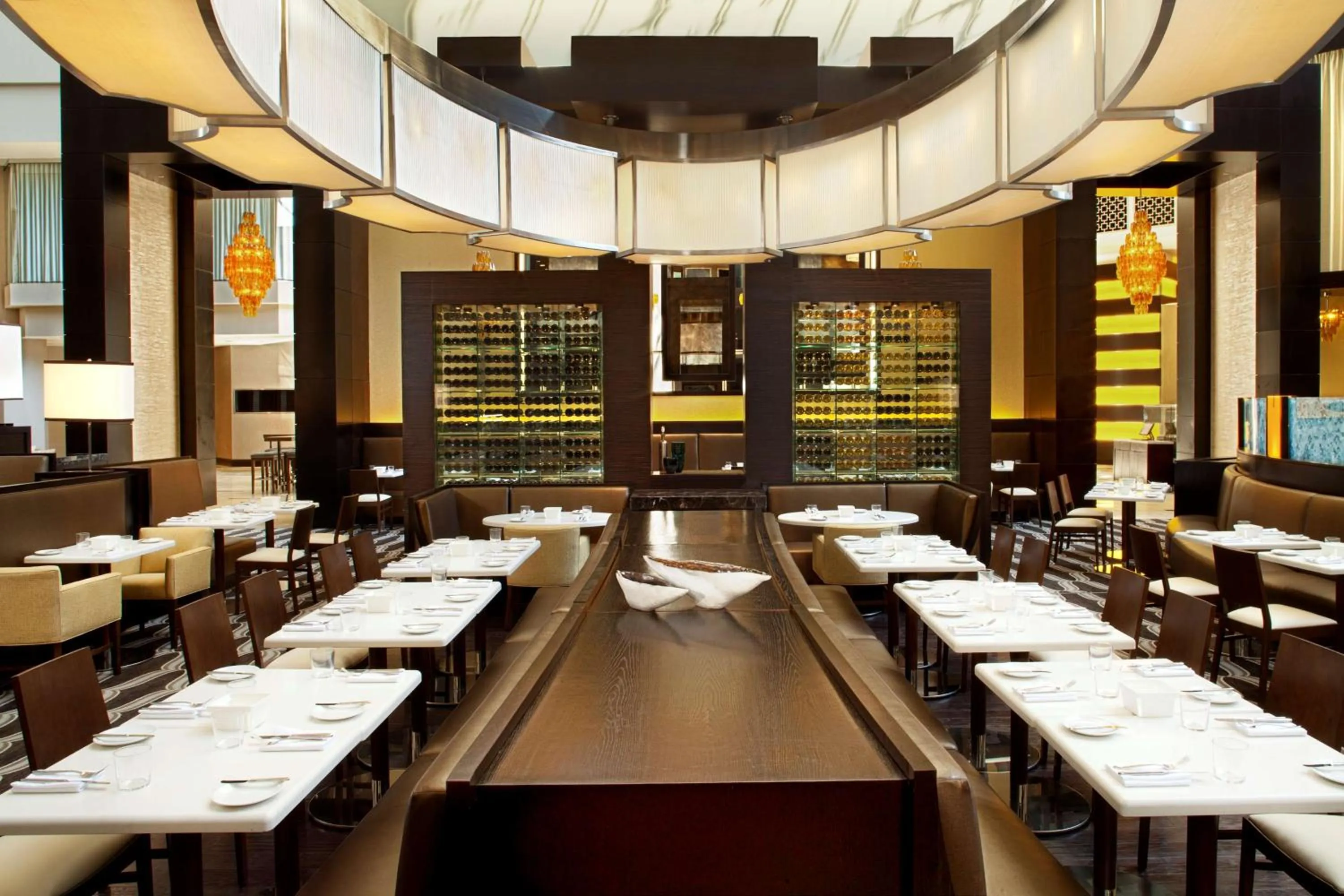 Restaurant/places to eat in Hyatt Regency New Orleans