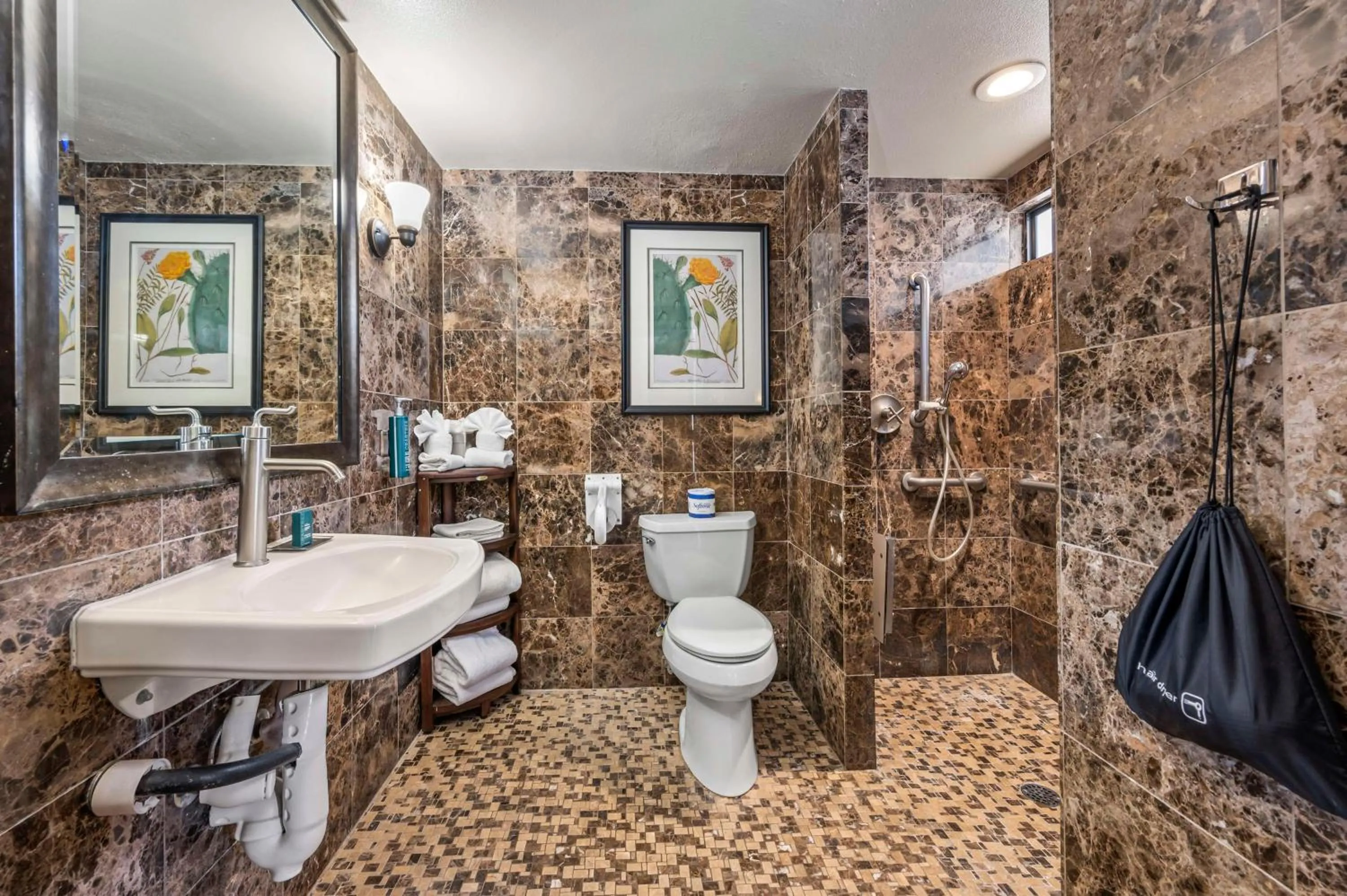 Bathroom in DoubleTree by Hilton Tucson-Reid Park