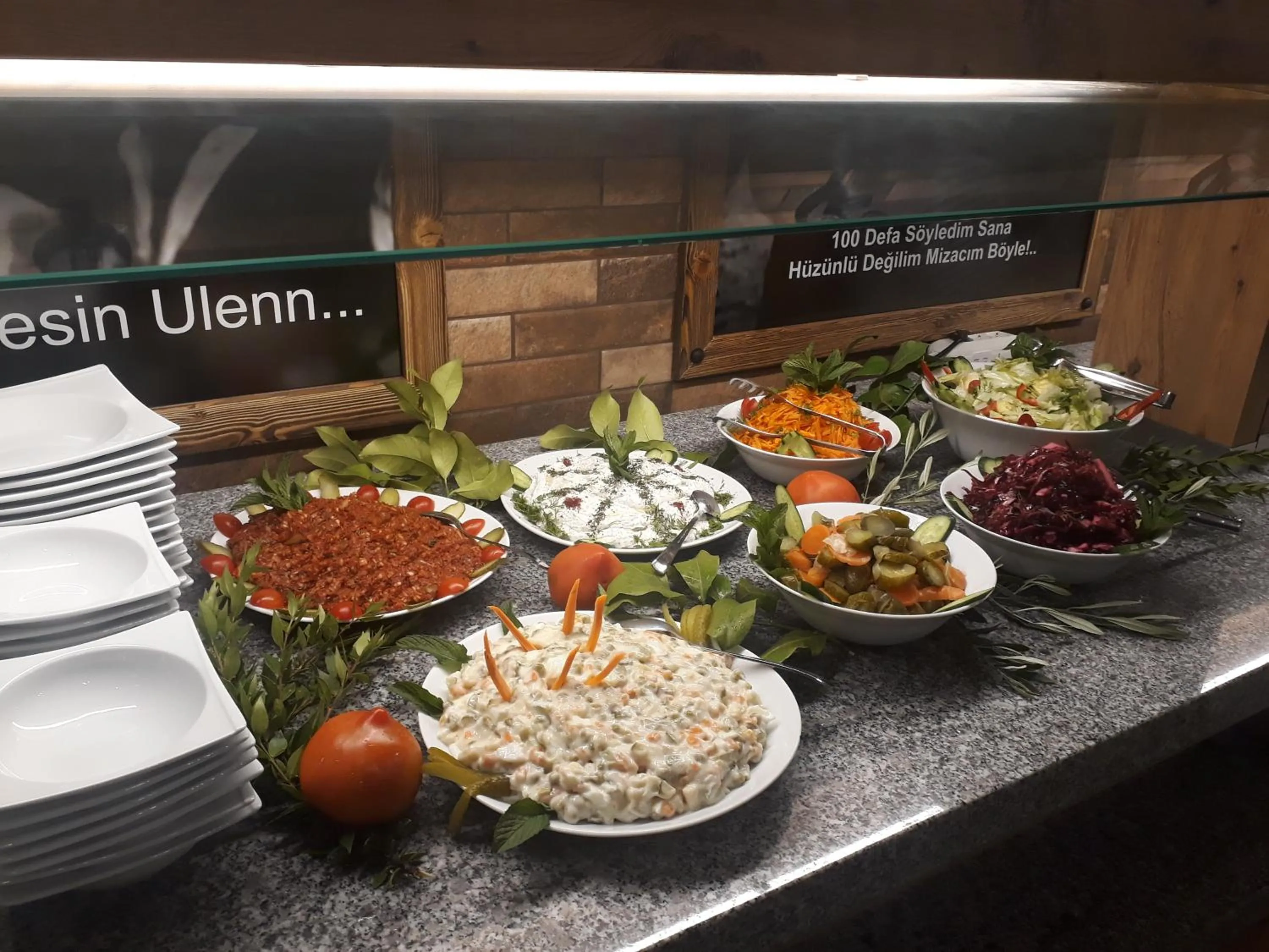 Food in THE SARIGERME INN