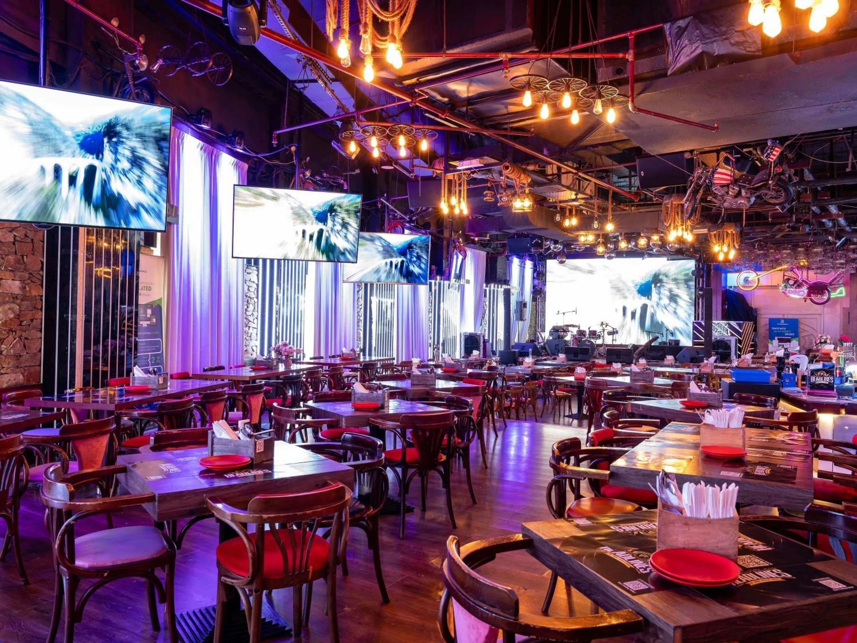 Lounge or bar in ibis Dubai World Trade Centre