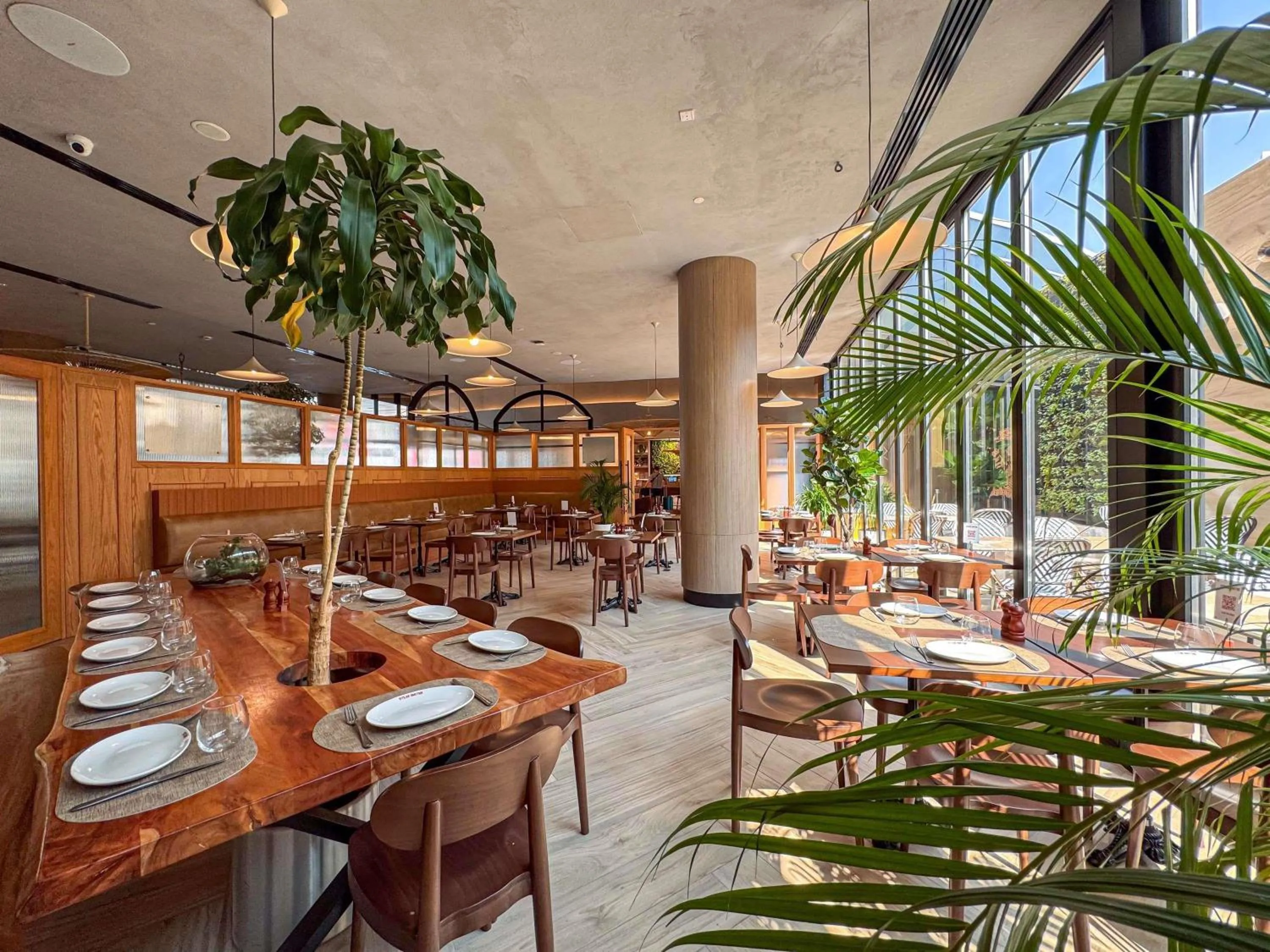 Restaurant/places to eat in ibis Dubai World Trade Centre