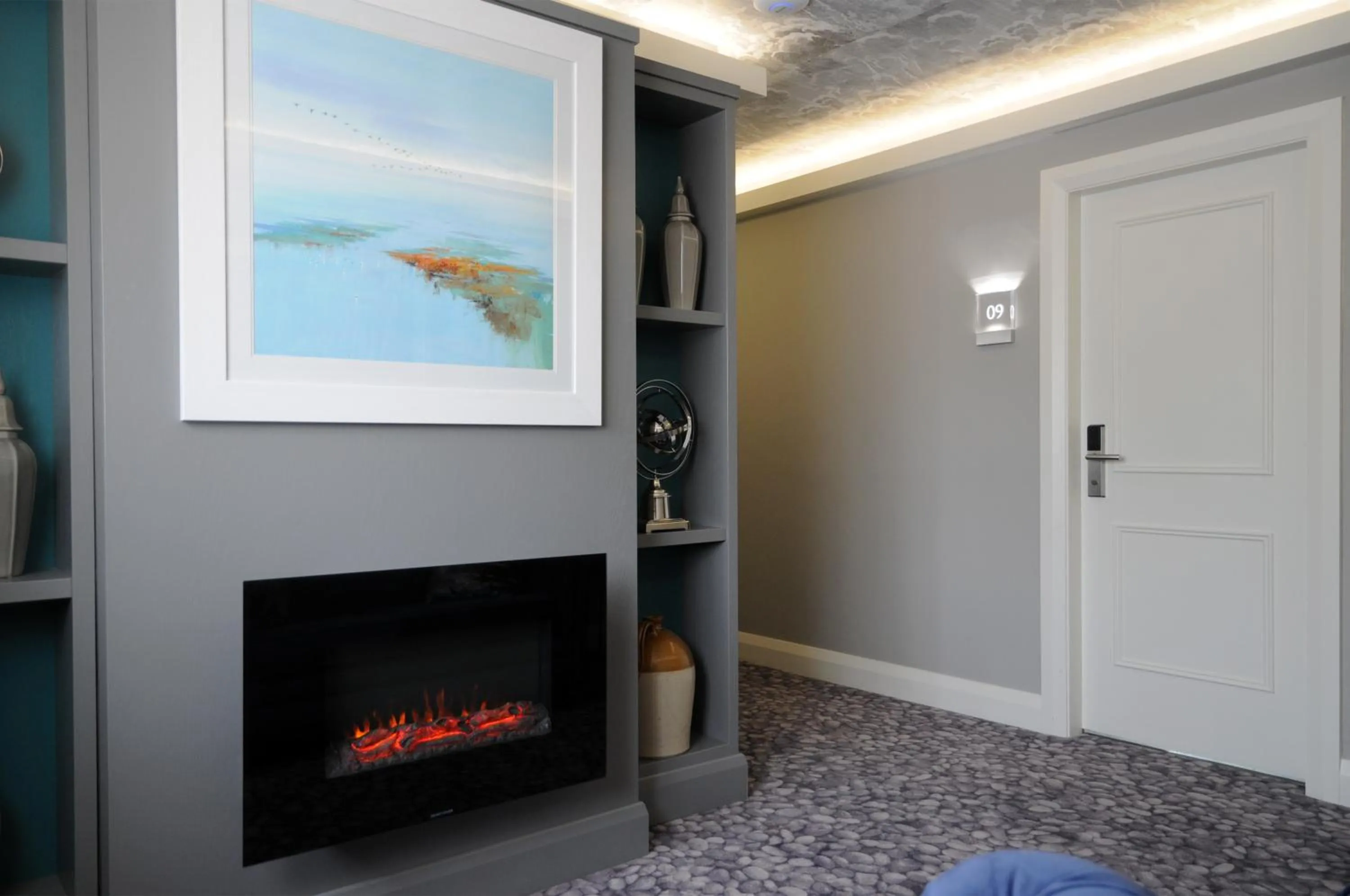 Seating area in Barr Na Sraide Inn