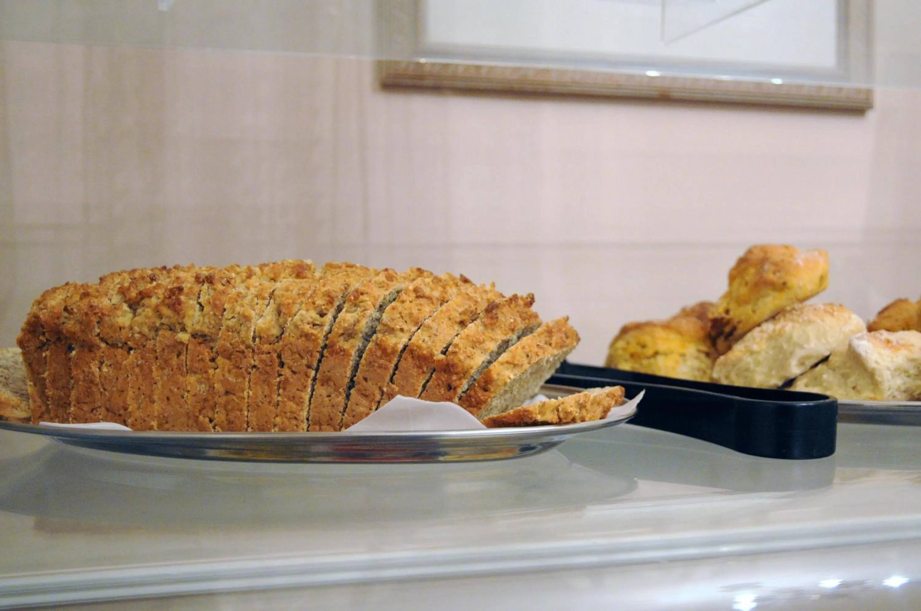 Restaurant/places to eat in Barr Na Sraide Inn