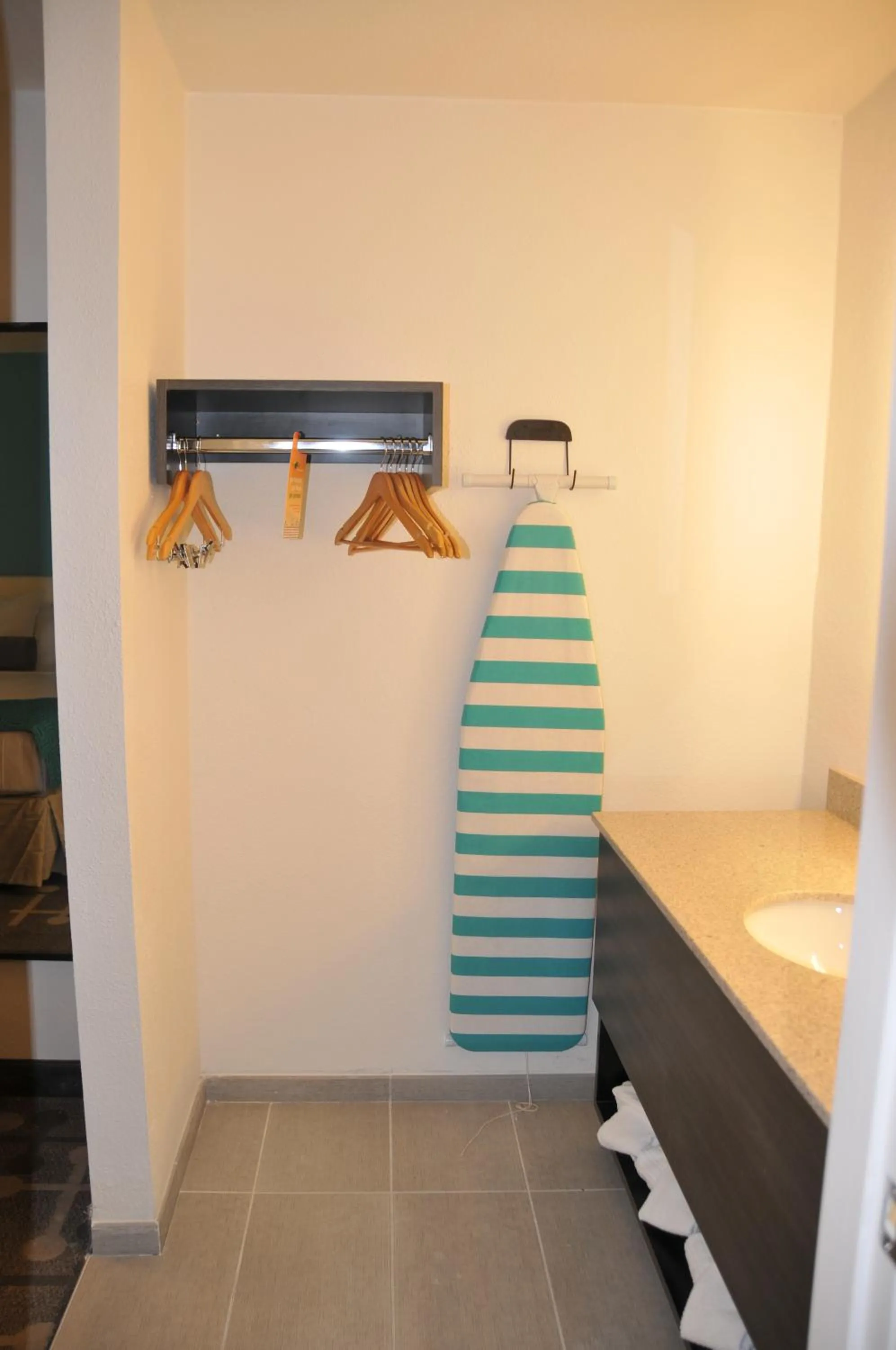 Area and facilities in Howard Johnson by Wyndham Florence