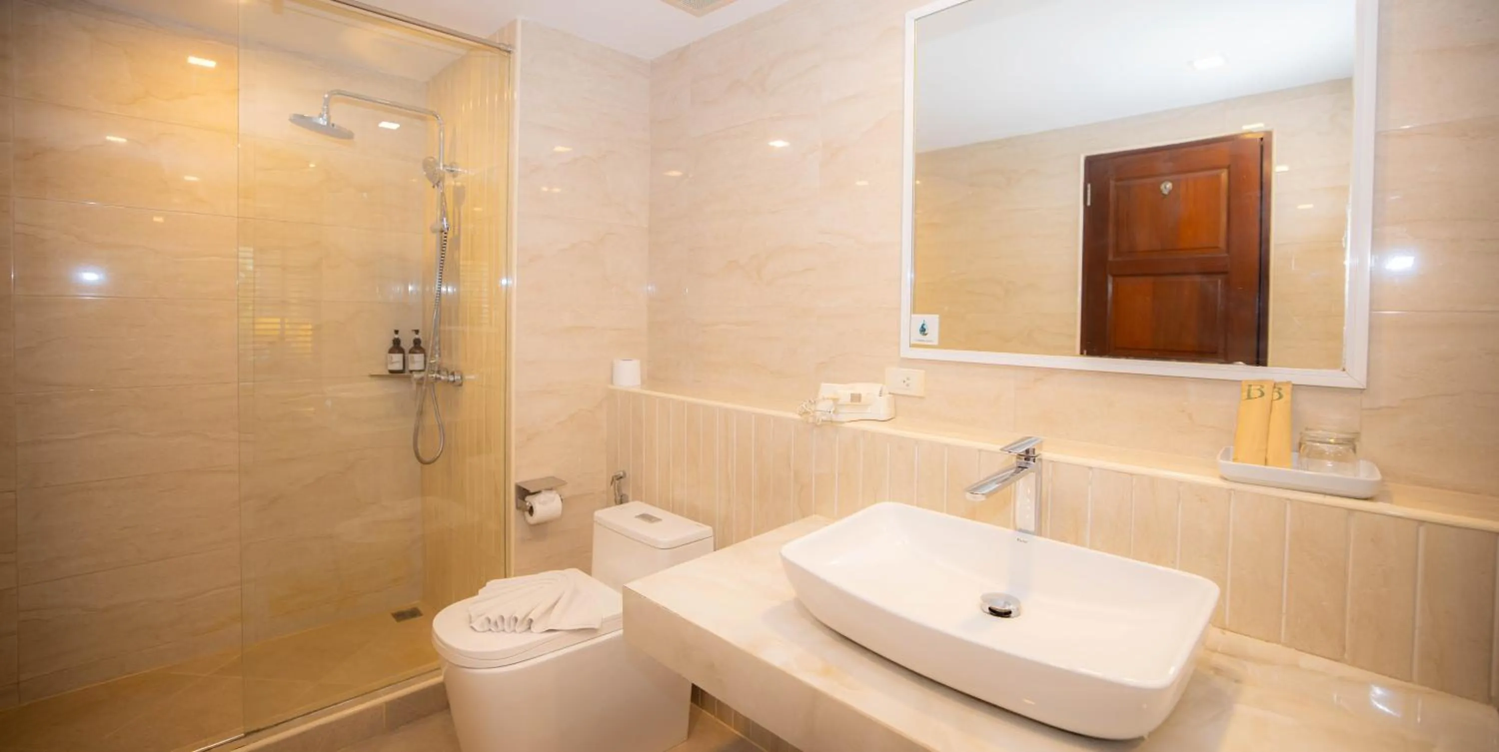 Baumanburi Hotel Patong