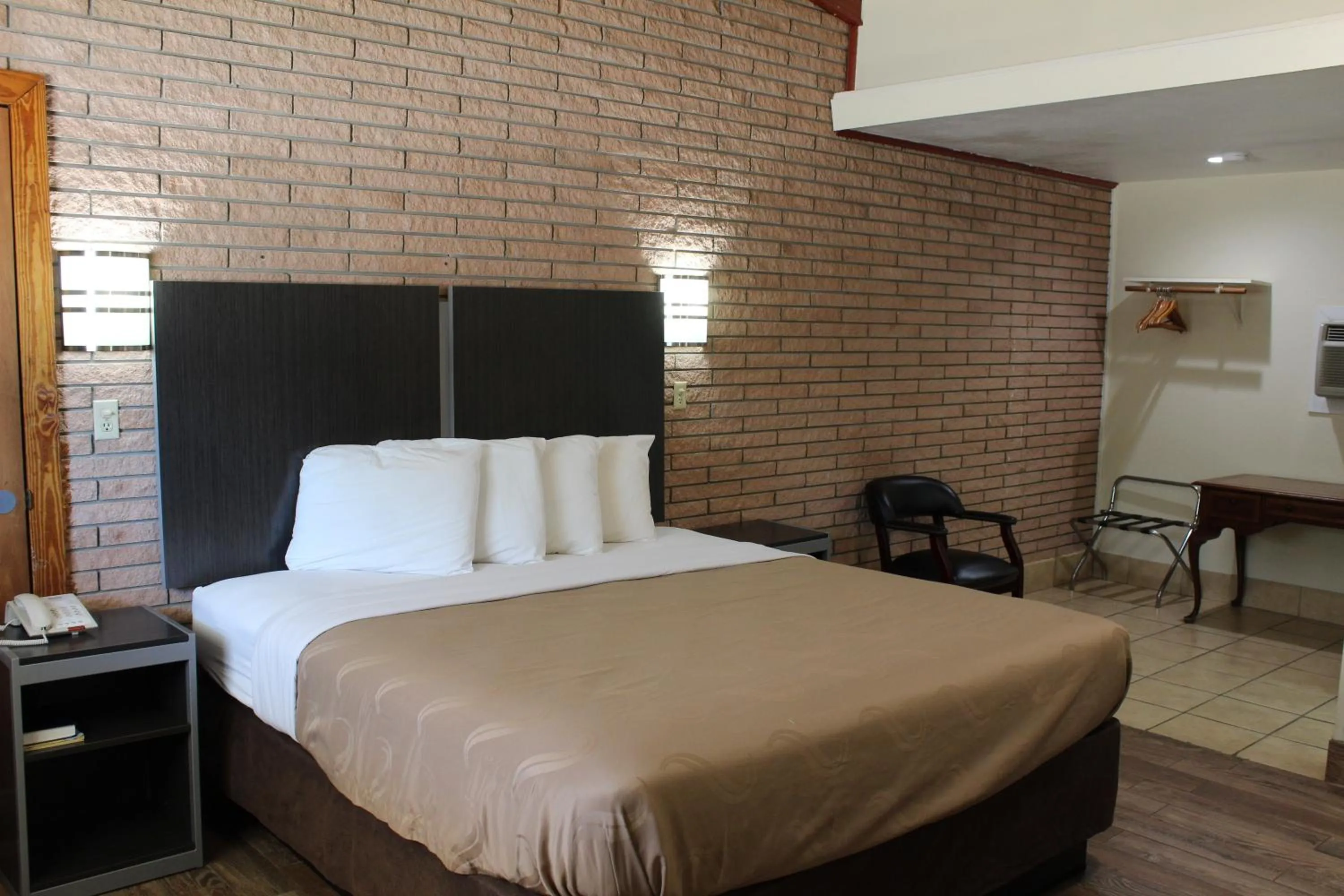 Bed in Evergreen Inn and R.V.