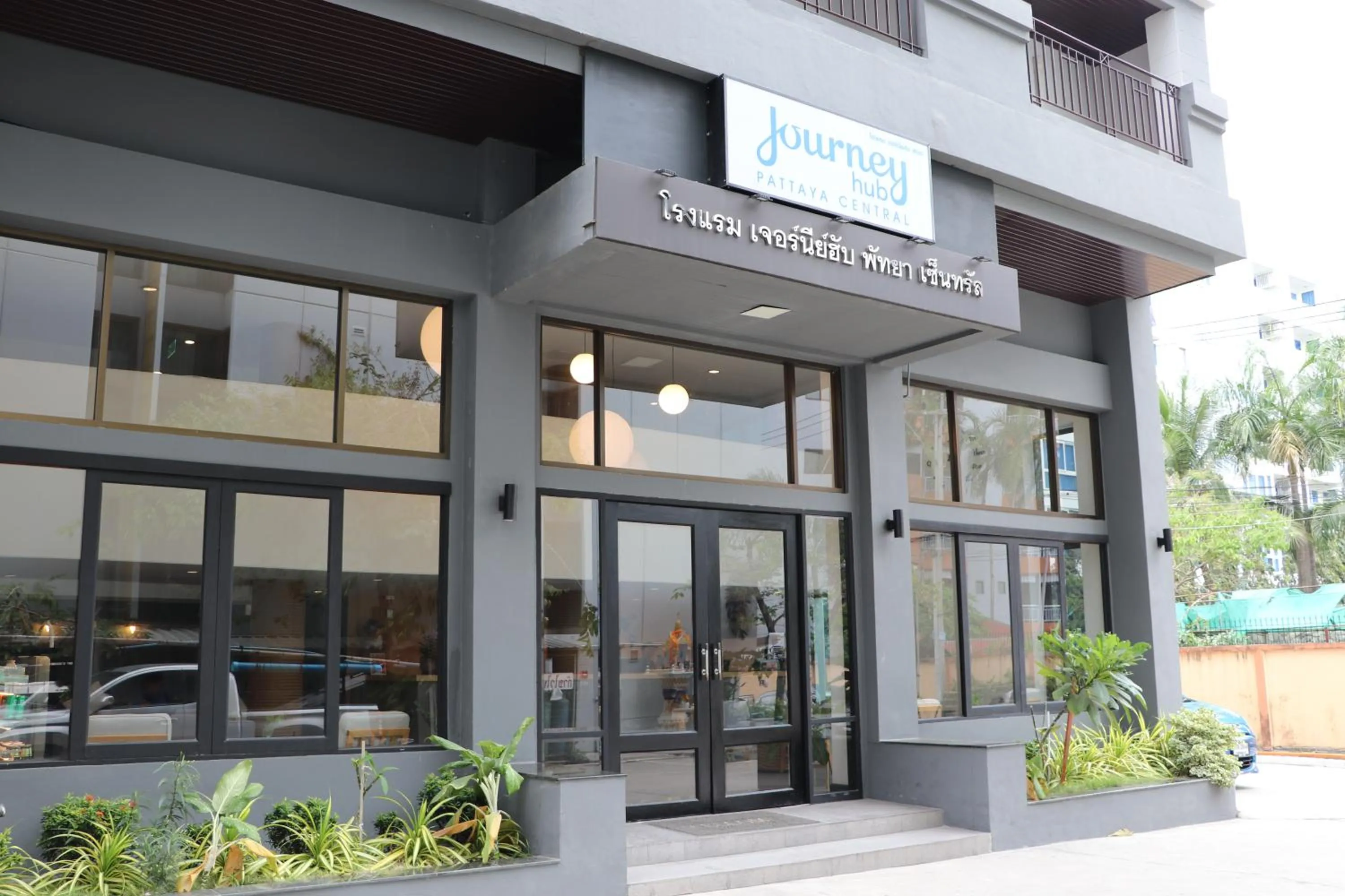 Property building in Journeyhub Pattaya Central