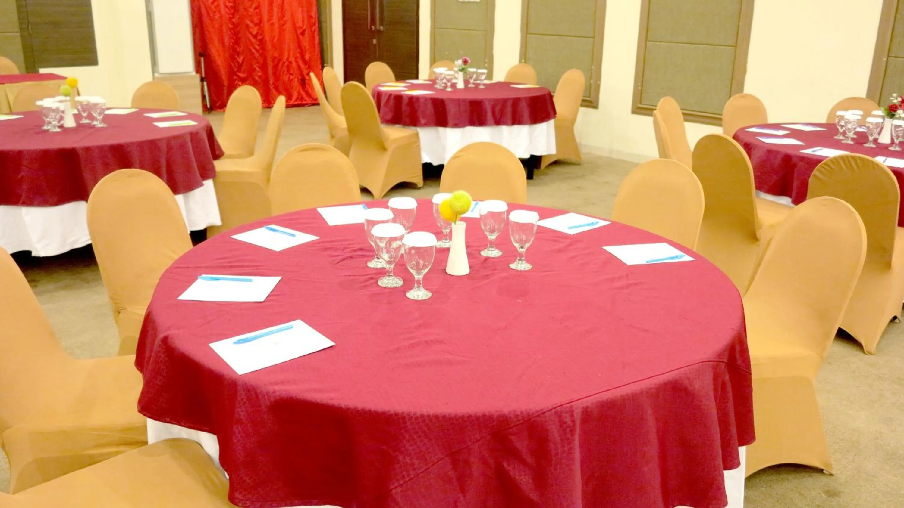 Banquet/Function facilities in Hotel Jolin