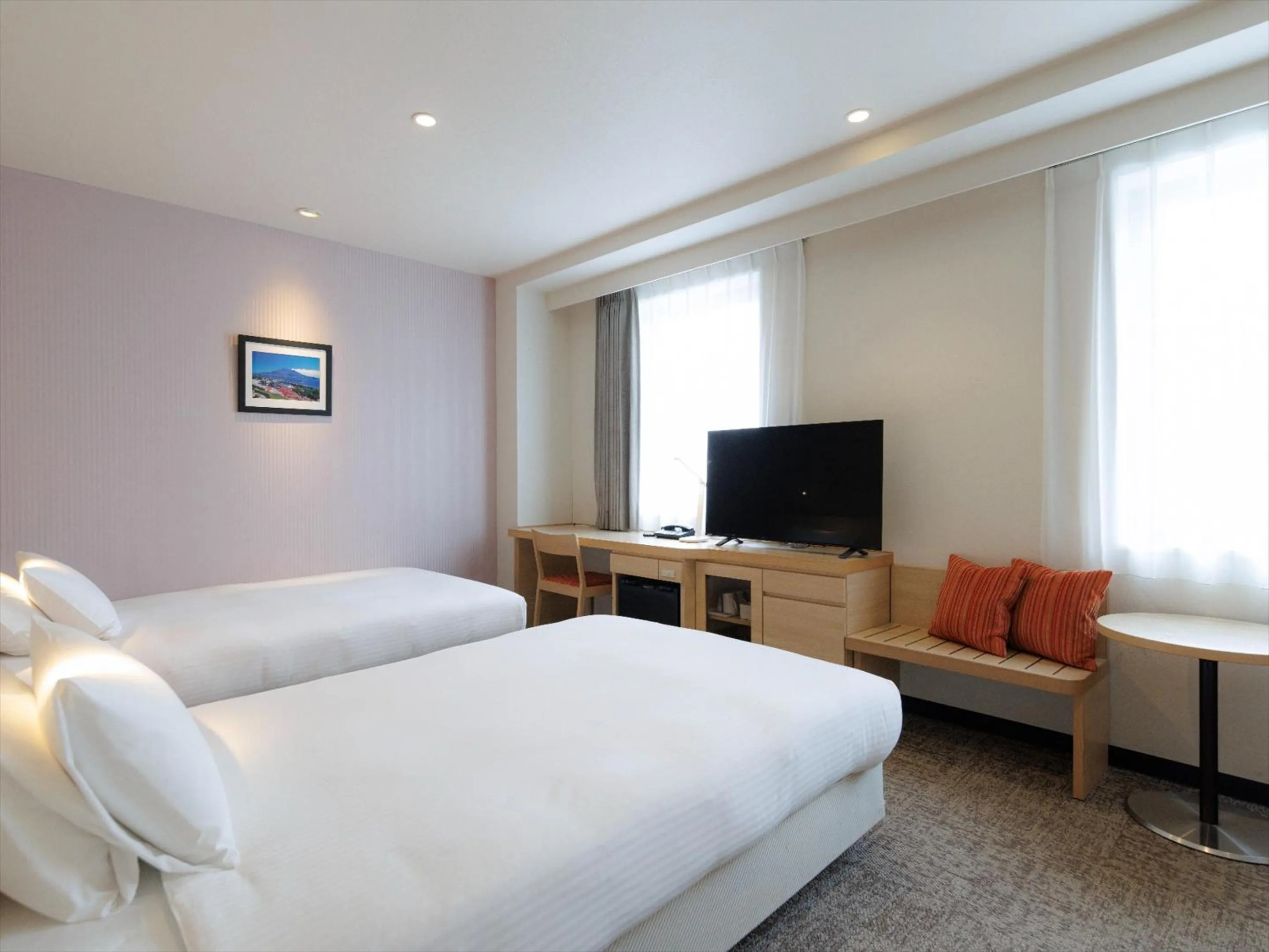 Photo of the whole room, Bed in JR Kyushu Hotel Kagoshima