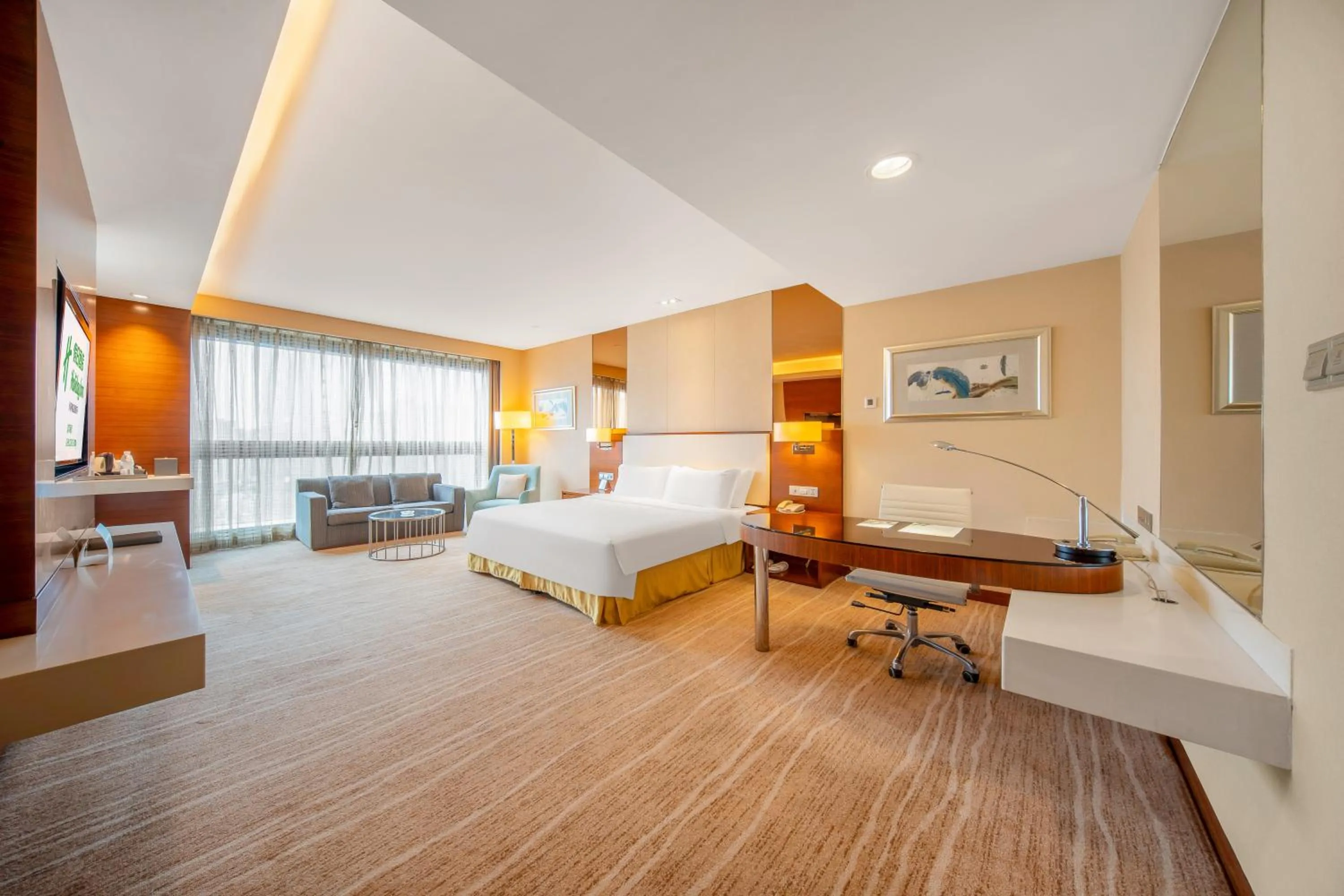 Bedroom, Bed in Holiday Inn Chengdu Xindu by IHG