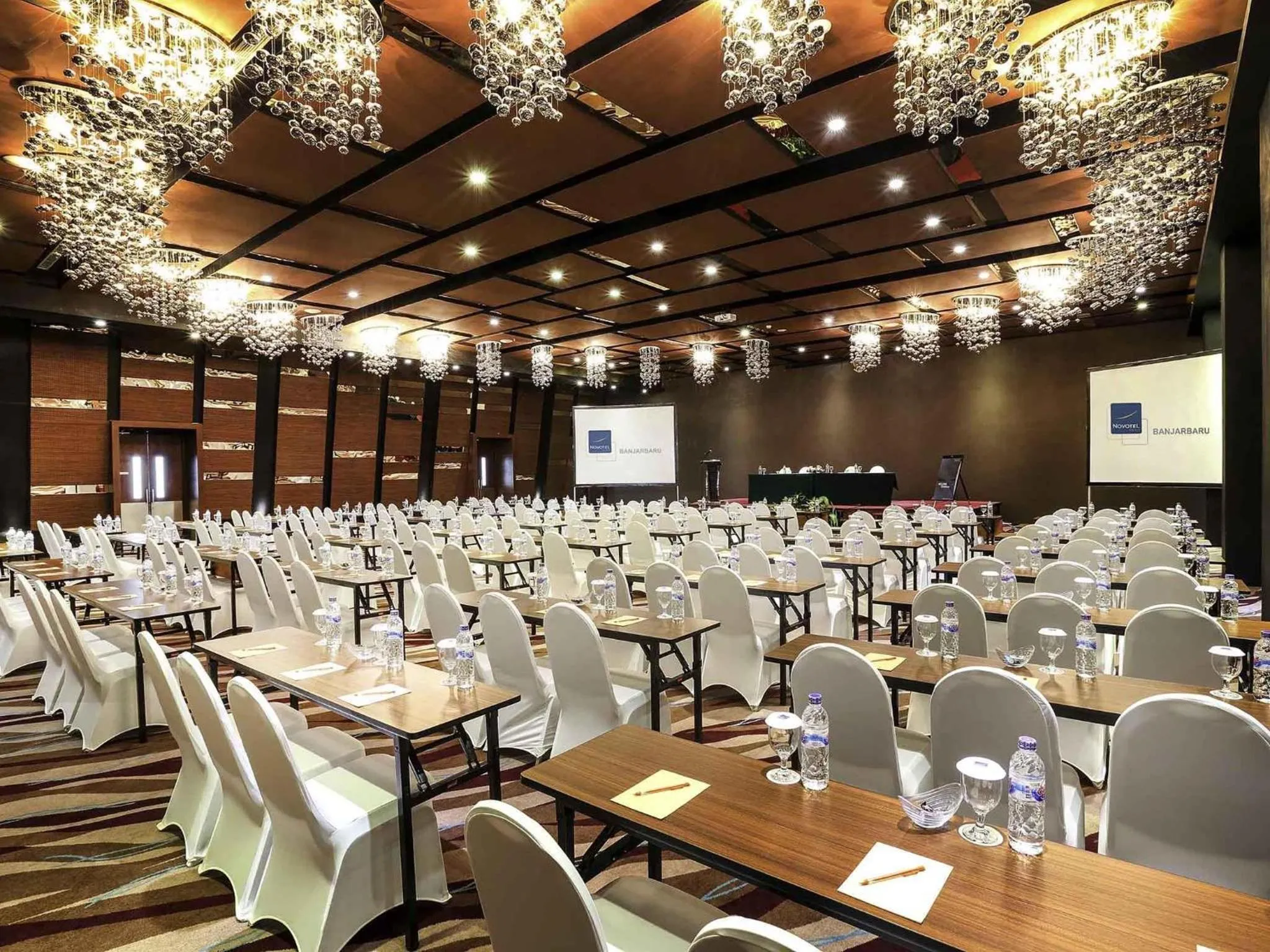 Meeting/conference room in Novotel Banjarmasin Airport