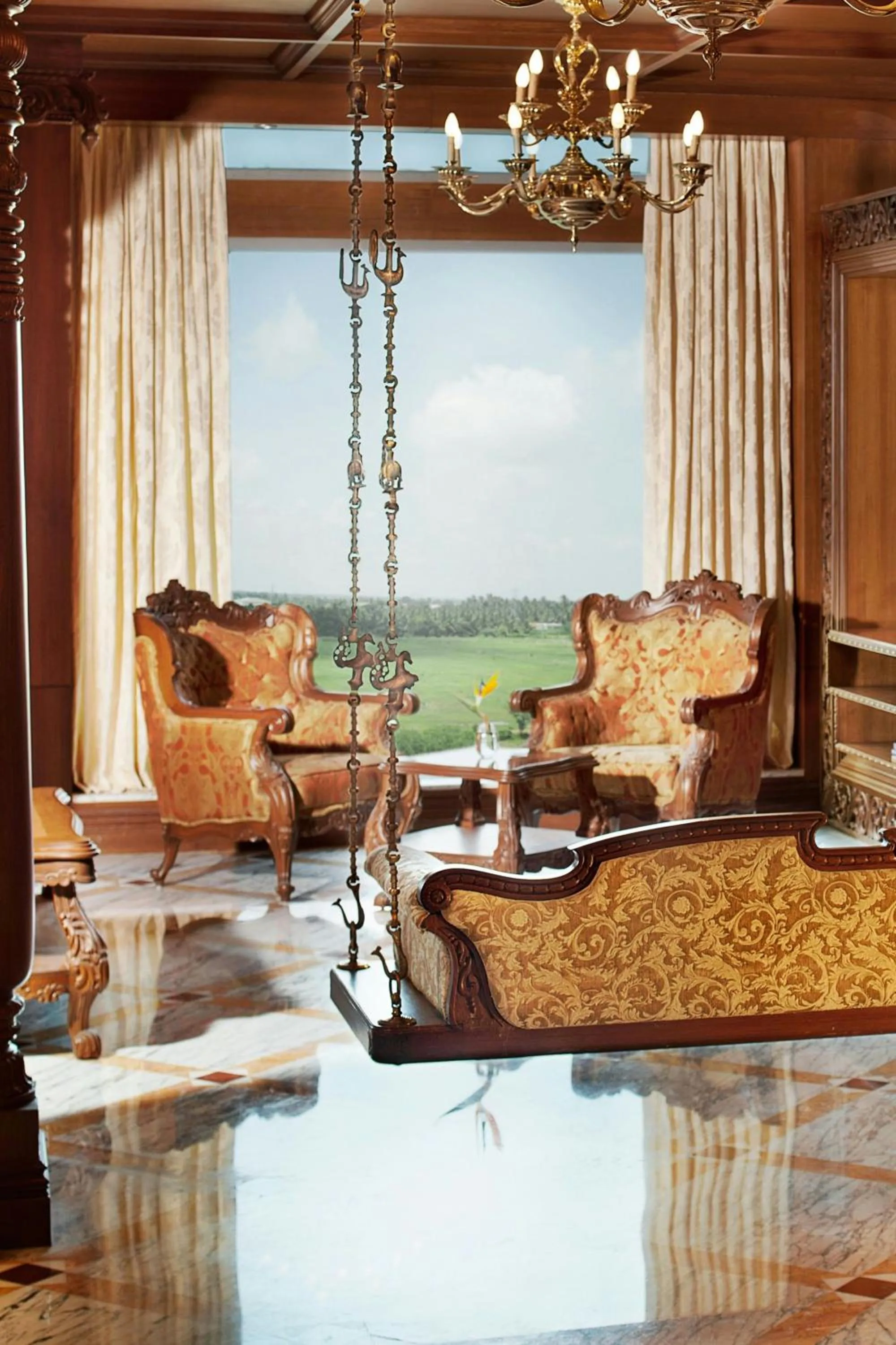 Photo of the whole room in Le Meridien Coimbatore