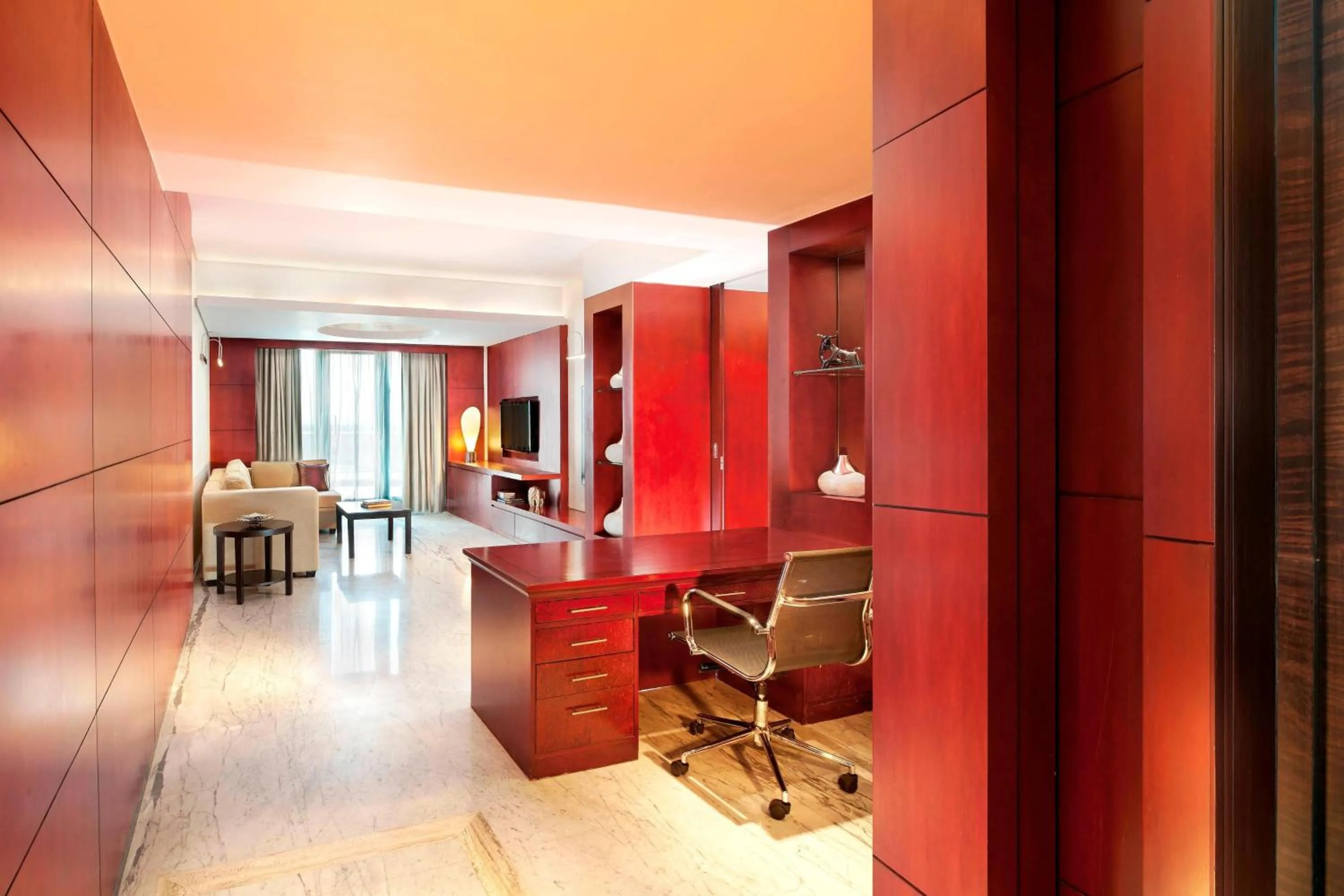 Living room in Le Meridien Coimbatore