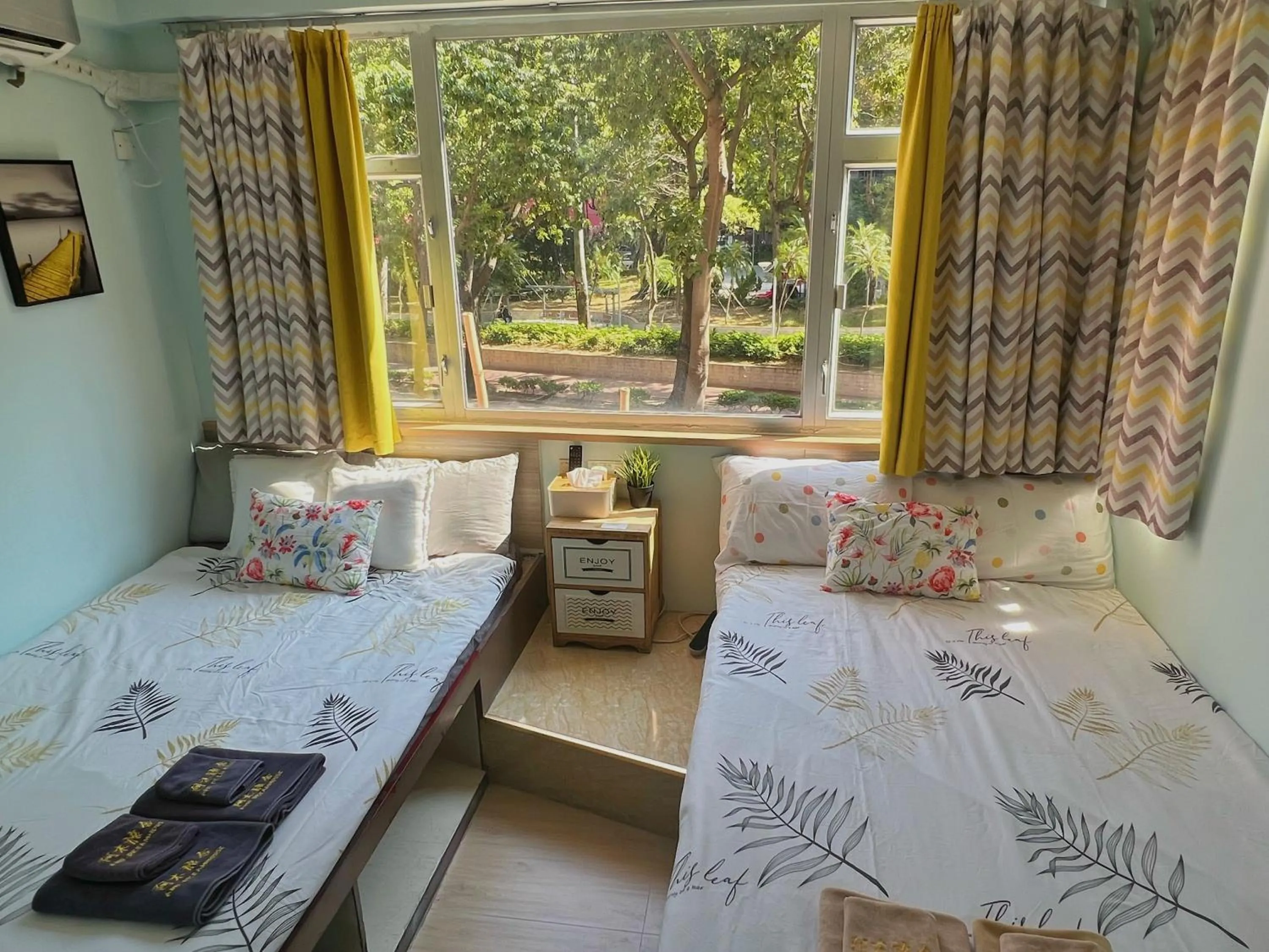 Photo of the whole room, Bed in AMU Dreamhouse 阿木旅舍