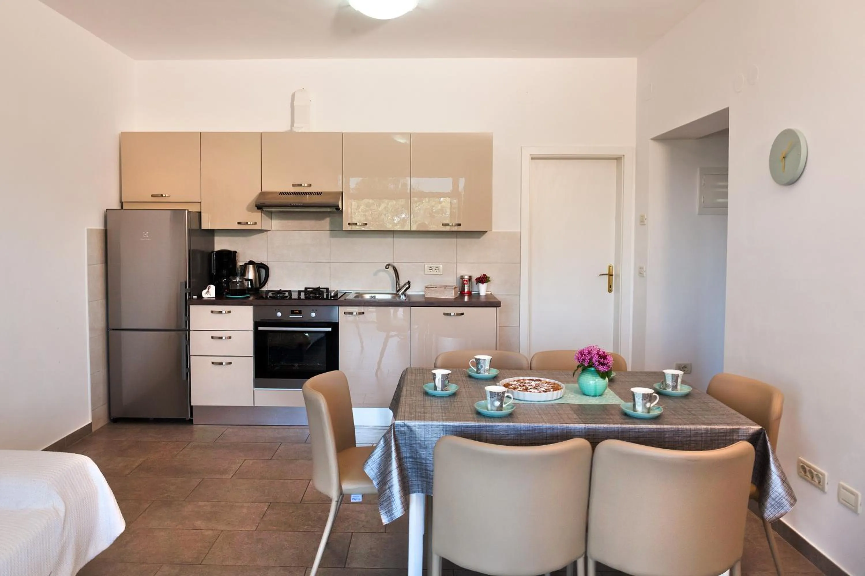 Kitchen or kitchenette in Apartment Villa Lidija