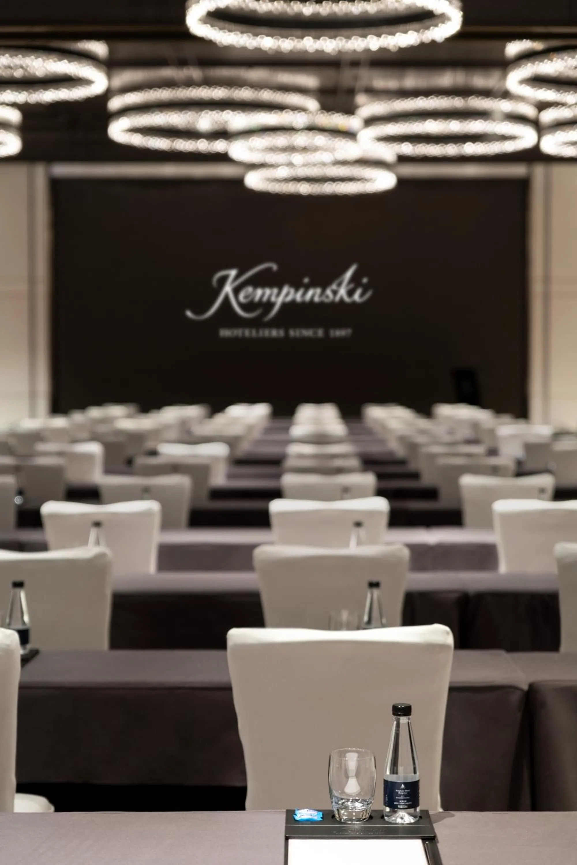 Meeting/conference room in Kempinski Hotel Hangzhou