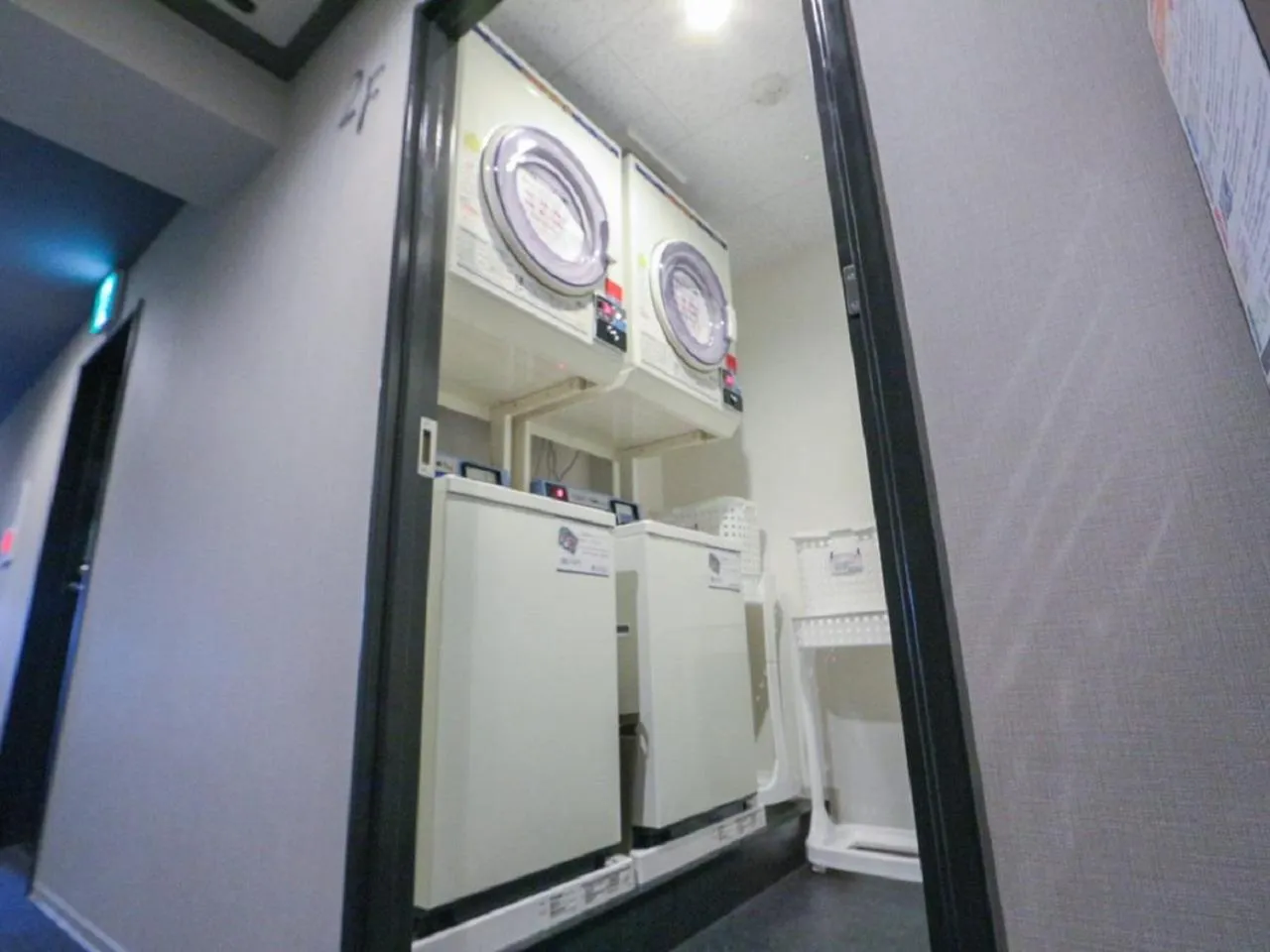 Kitchen or kitchenette in HOTEL LiVEMAX Machida-Ekimae