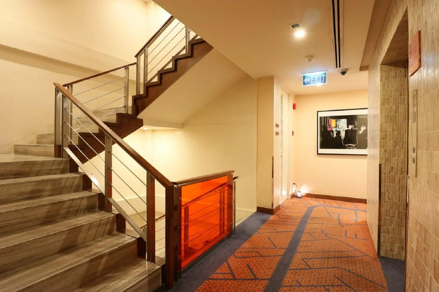 Property building in On 8 Sukhumvit Nana Bangkok