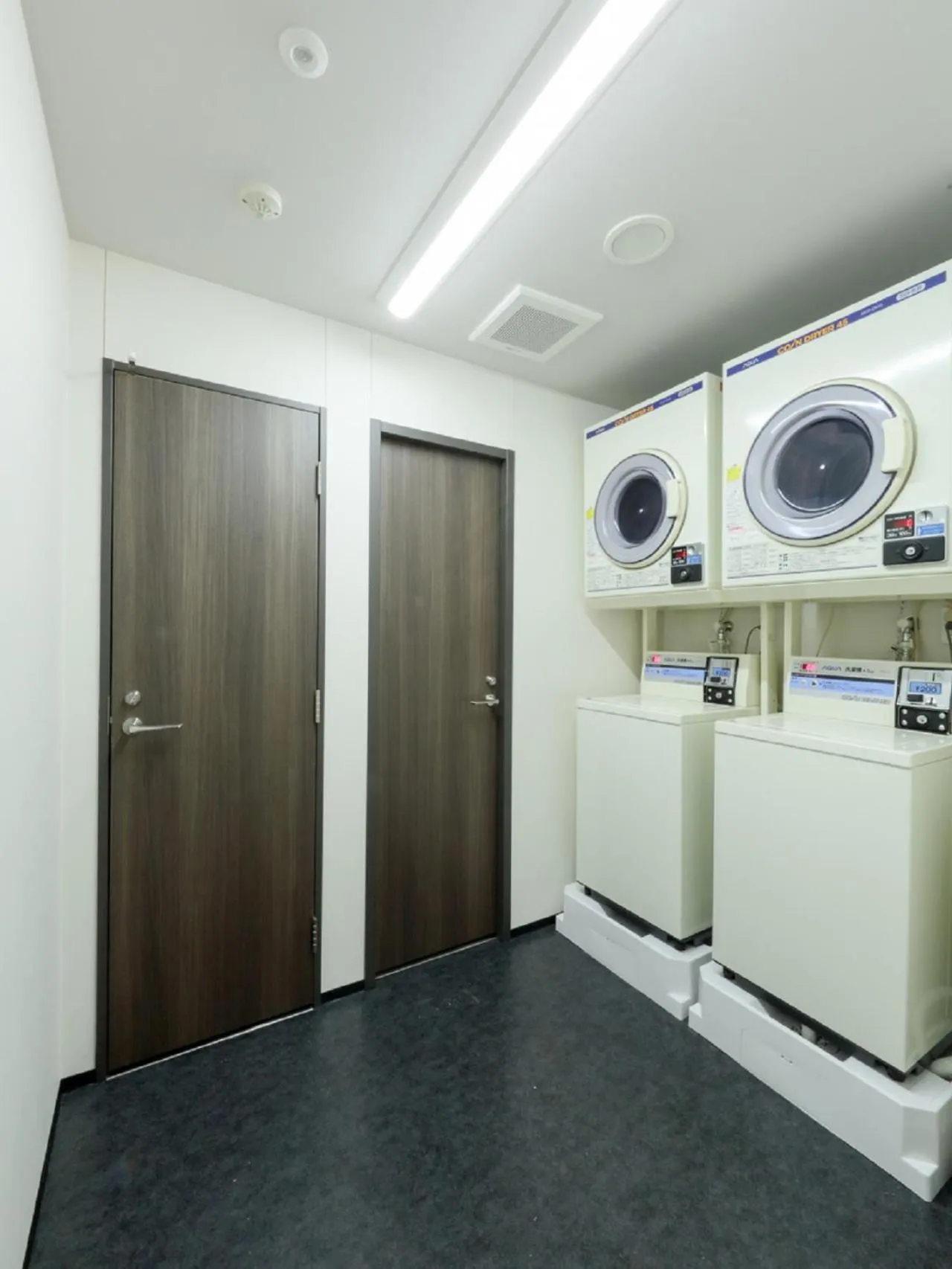 washing machine in HOTEL LiVEMAX Meieki