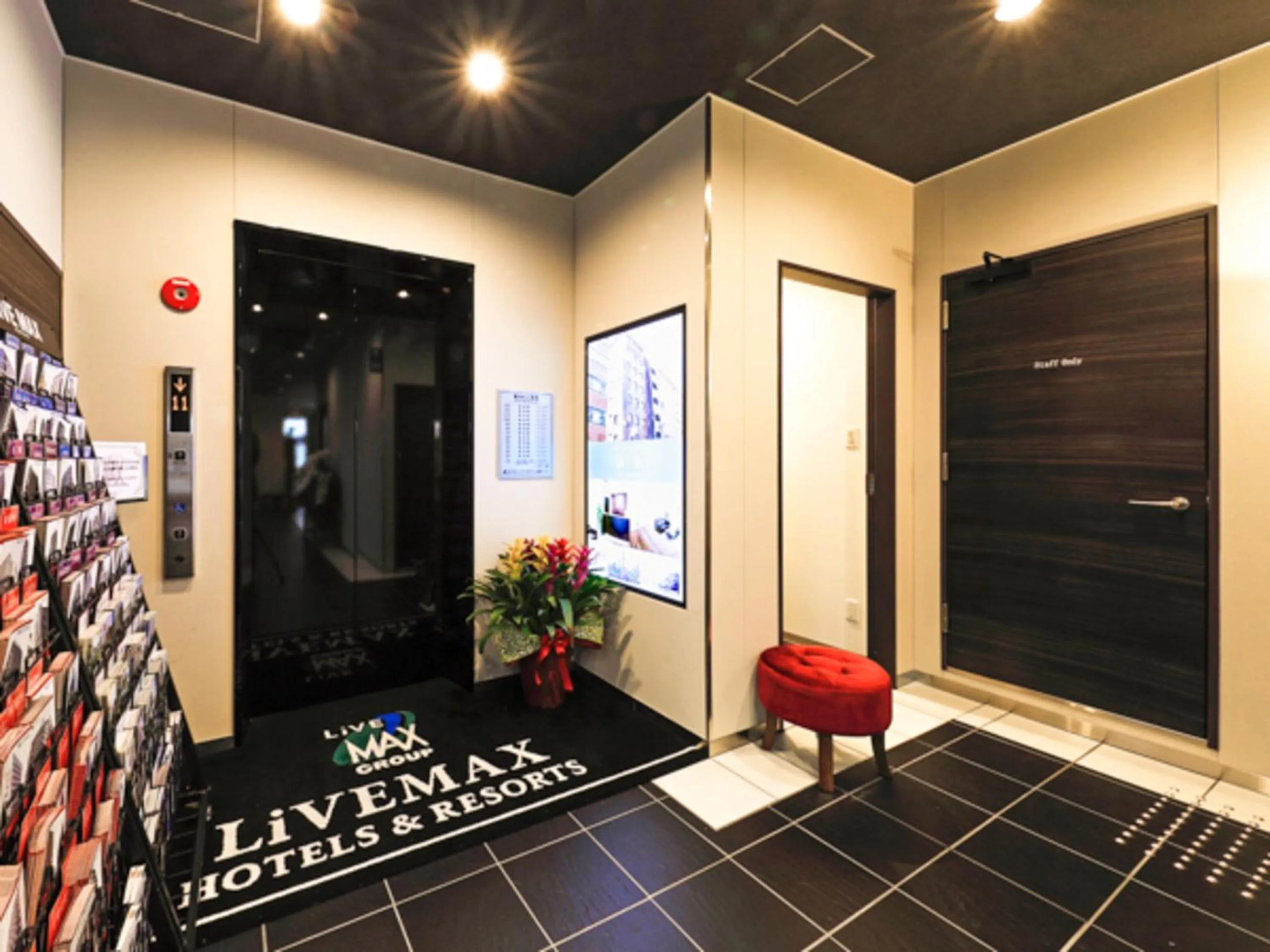 elevator in HOTEL LiVEMAX Shinsaibashi East