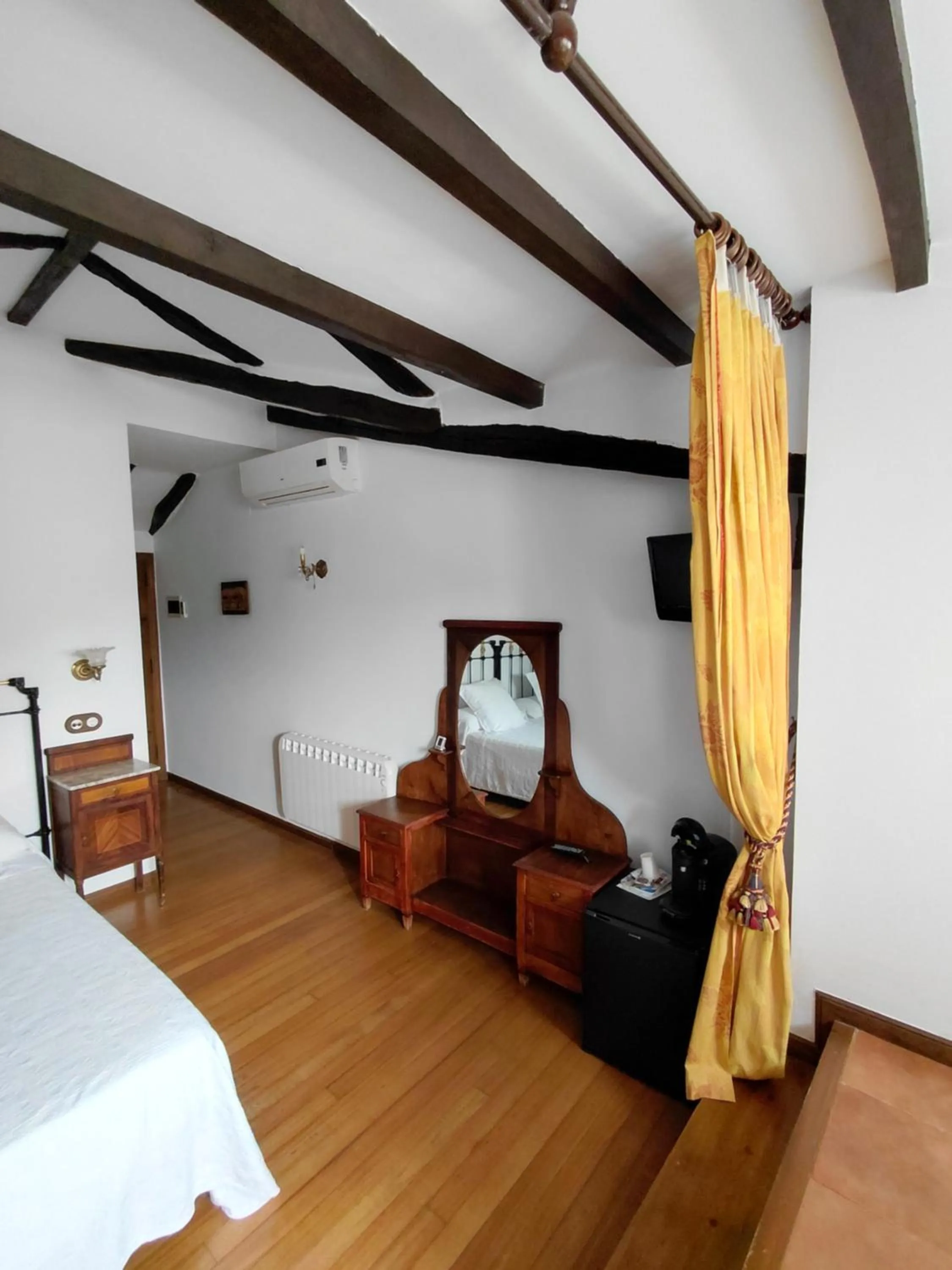 Bed in Habitaciones Casona De Linares