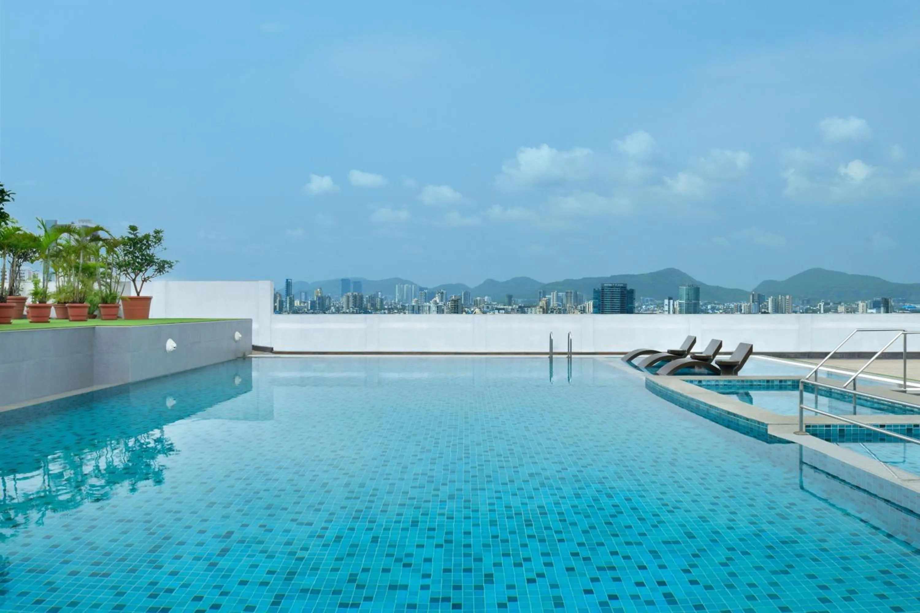 Area and facilities in Four Points by Sheraton Navi Mumbai, Vashi