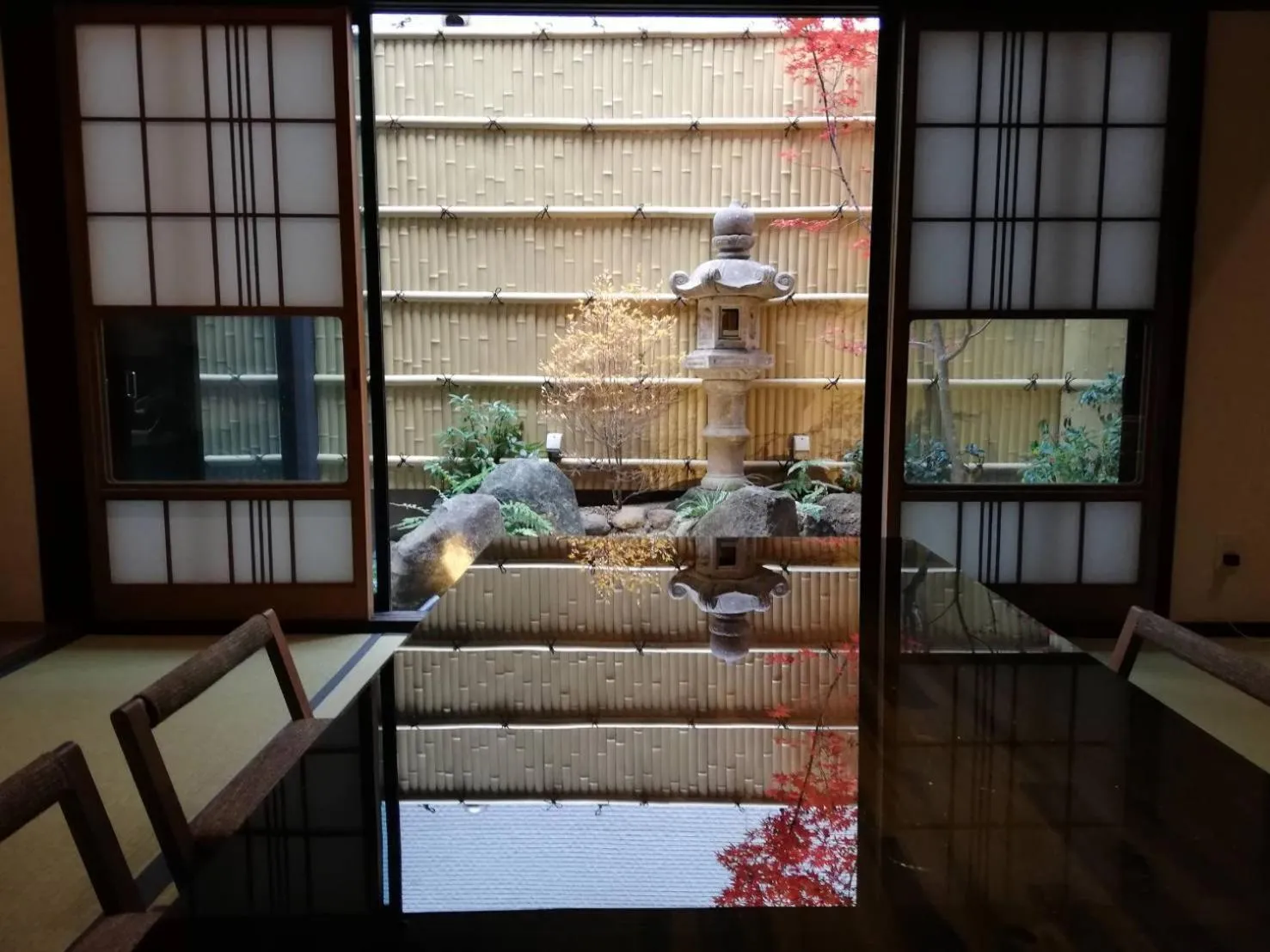 Garden in KONJAKUSO Osaka Tsuruhashi "KAKUJU"