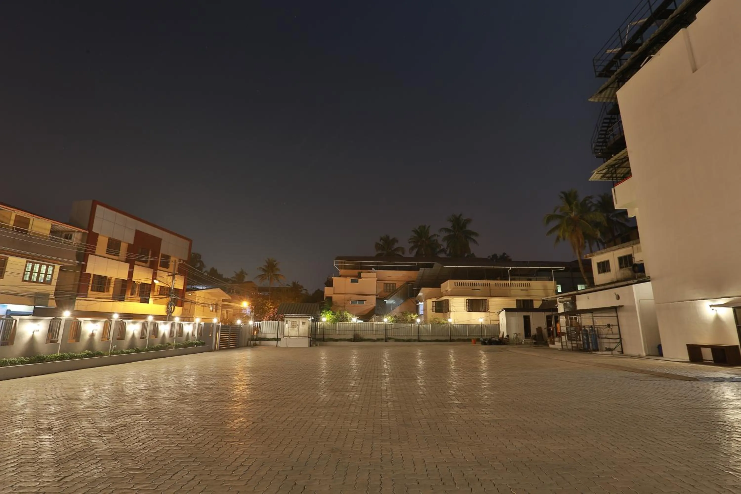 Area and facilities in Hotel Luminara