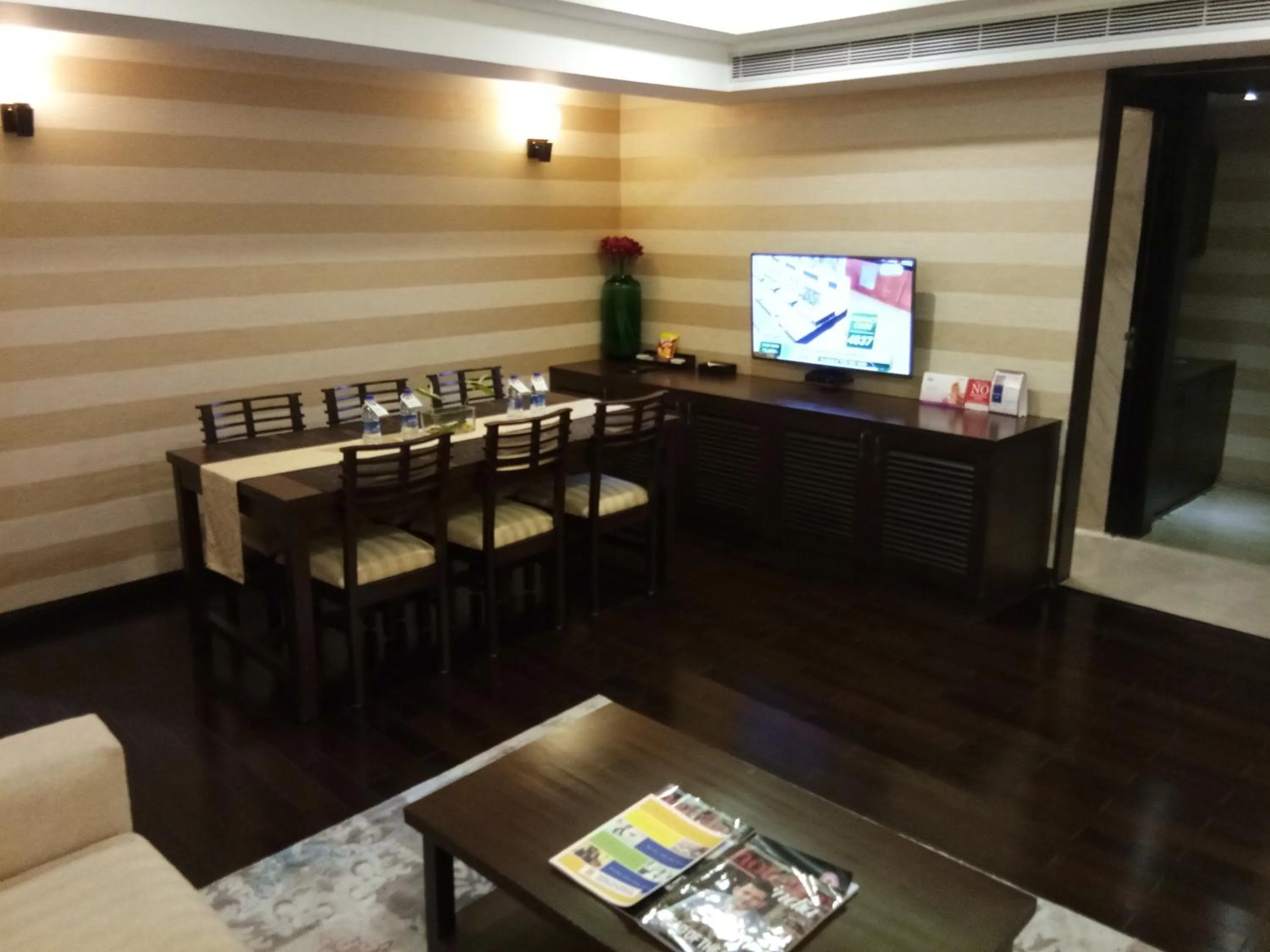 Living room in Fortune Select Grand Ridge, Tirupati - Member ITC Hotels' Group