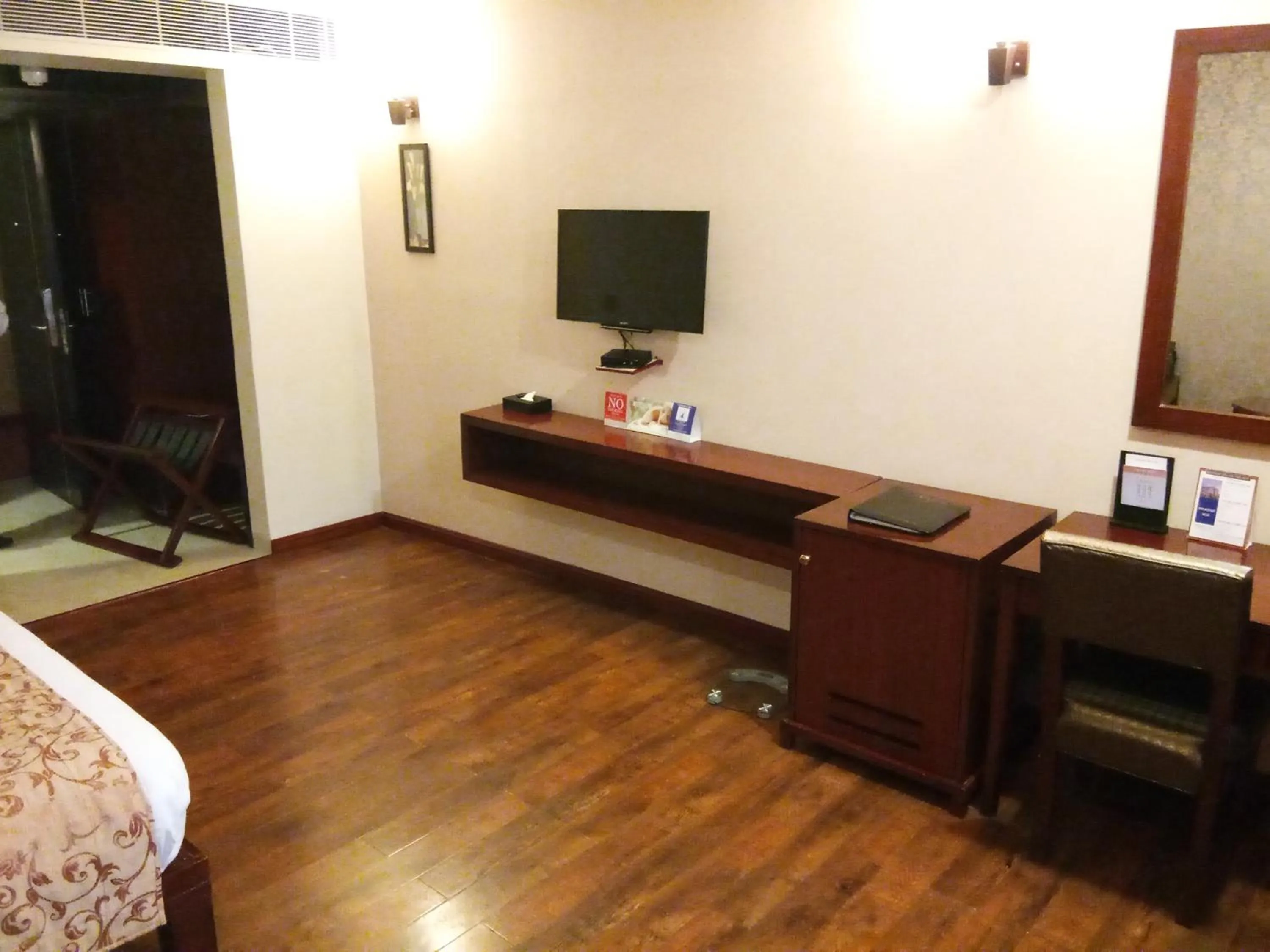 Bedroom in Fortune Select Grand Ridge, Tirupati - Member ITC Hotels' Group