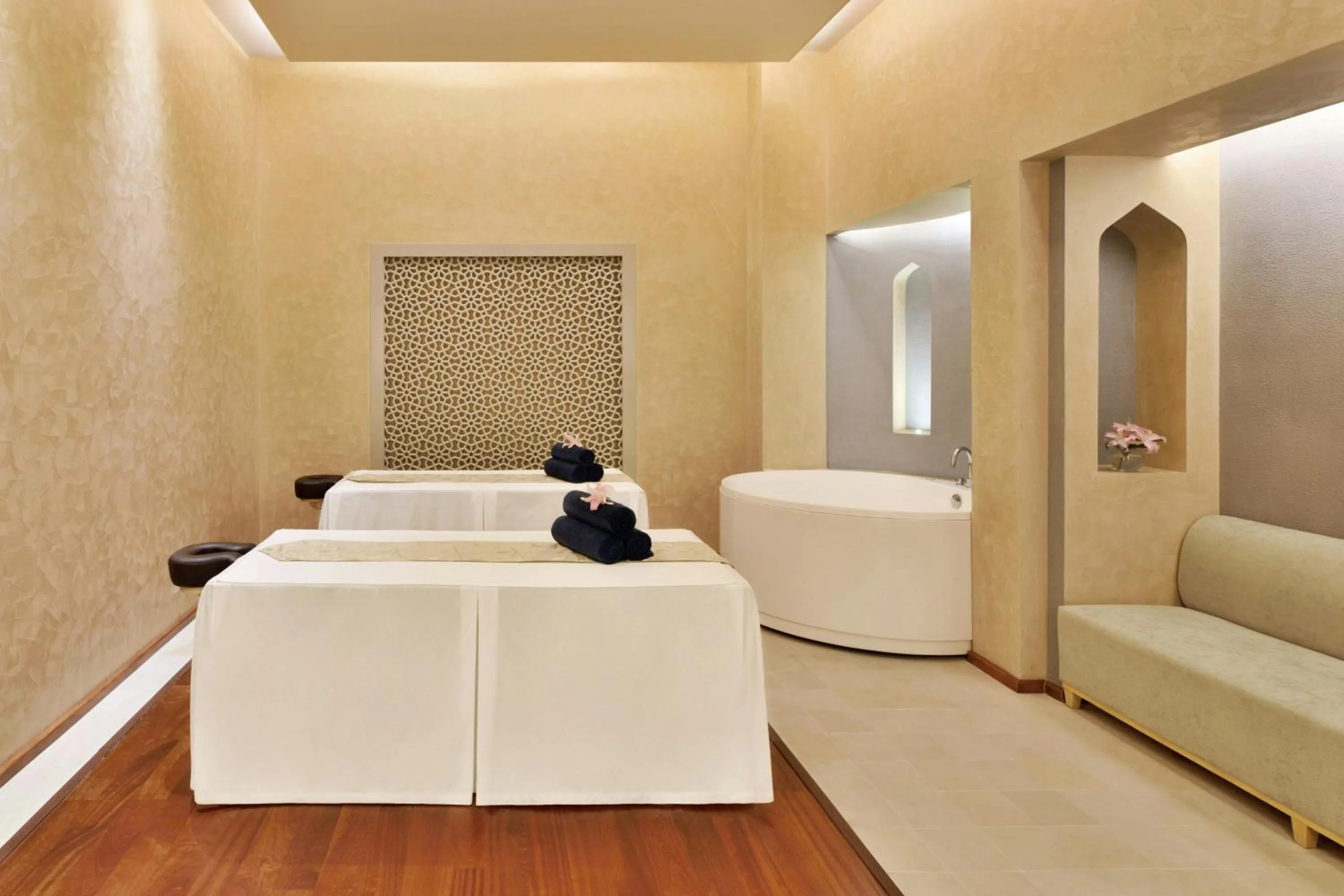 Spa and wellness centre/facilities in Le Meridien Jaipur Resort & Spa