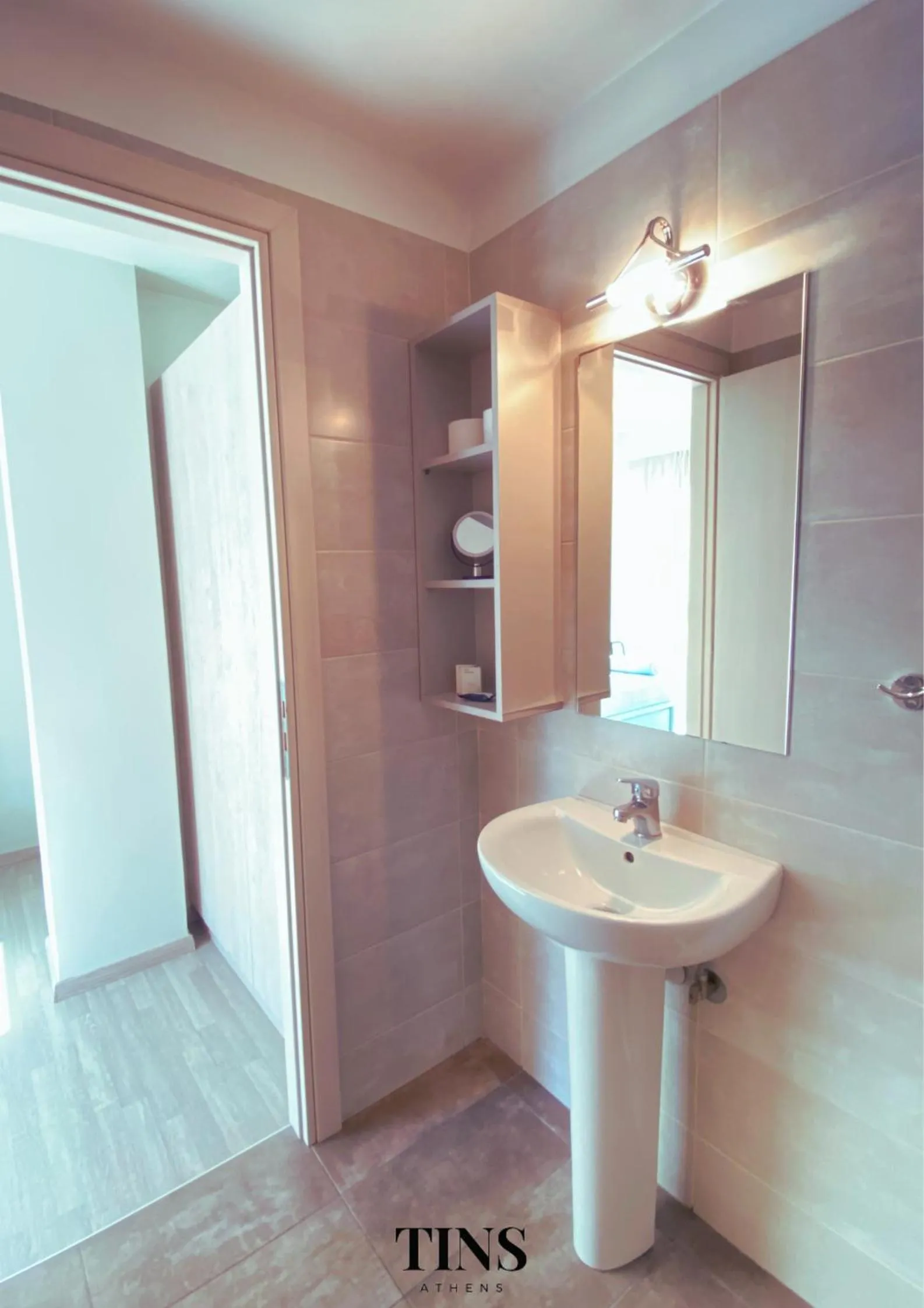 Bathroom in Tins Hotel City - Athens